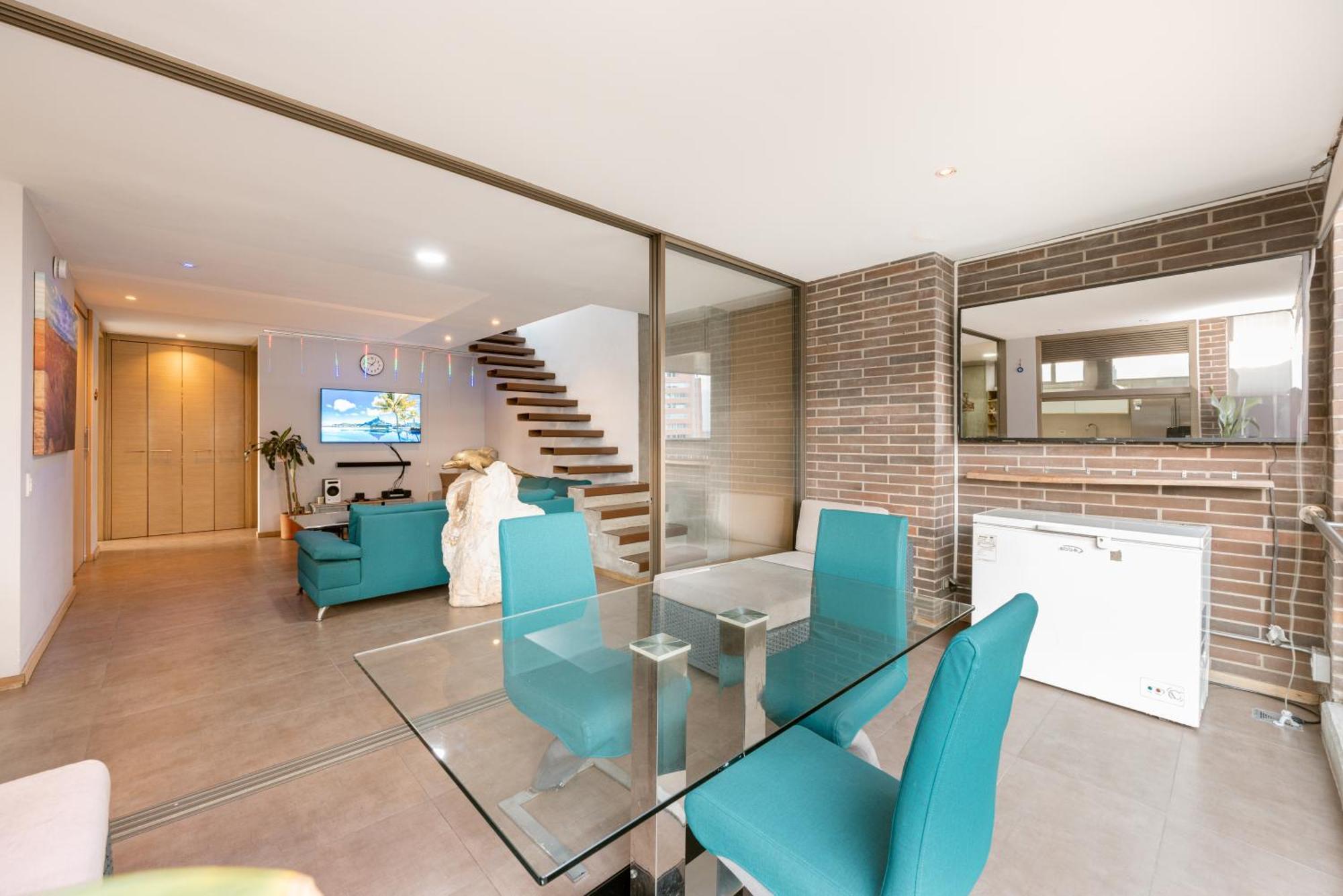 Penthouses Each With Private Sky Bar & Jacuzzi In Apartamento
