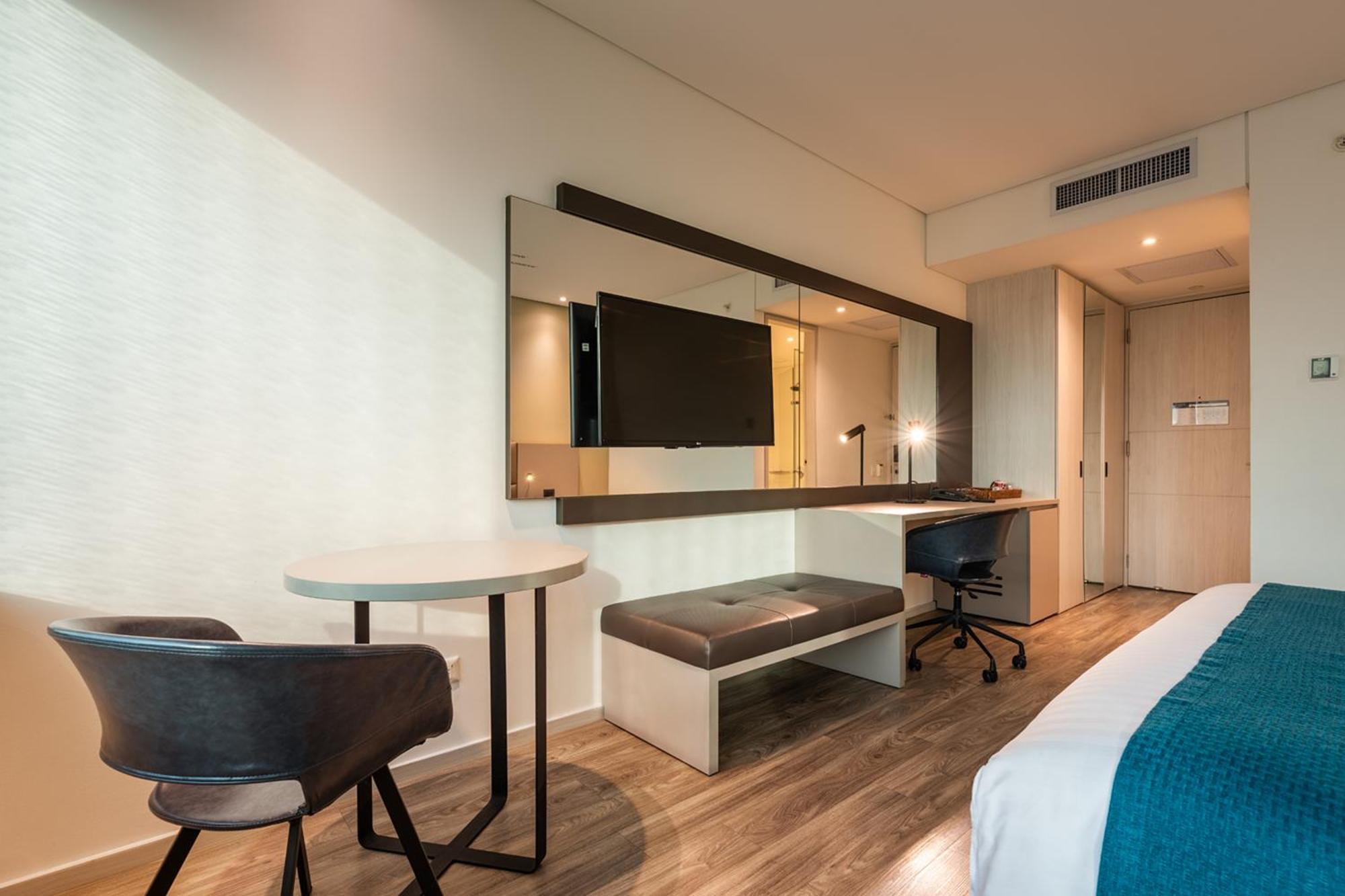Hotel Estelar Square 4*