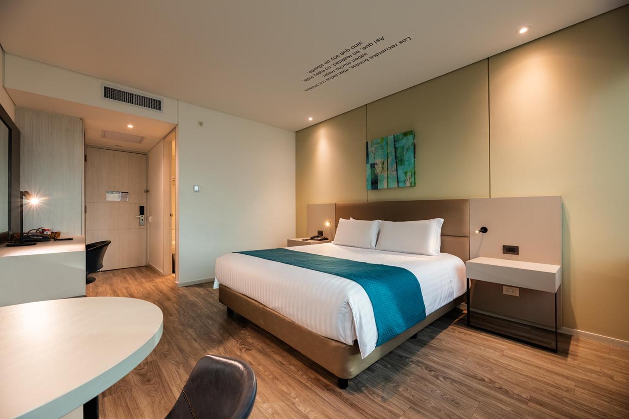 Estelar Square 4*