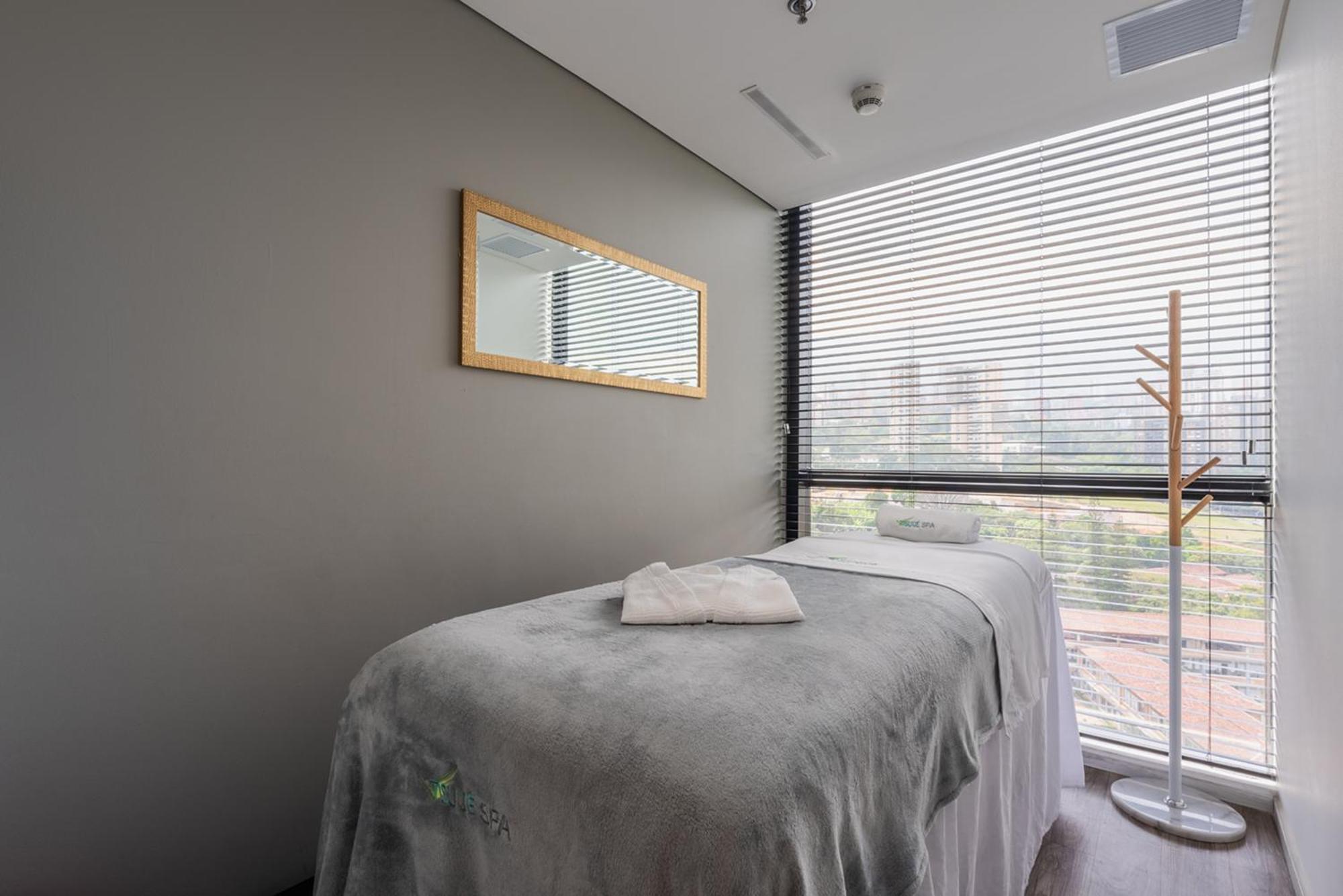 Estelar Square Hotel