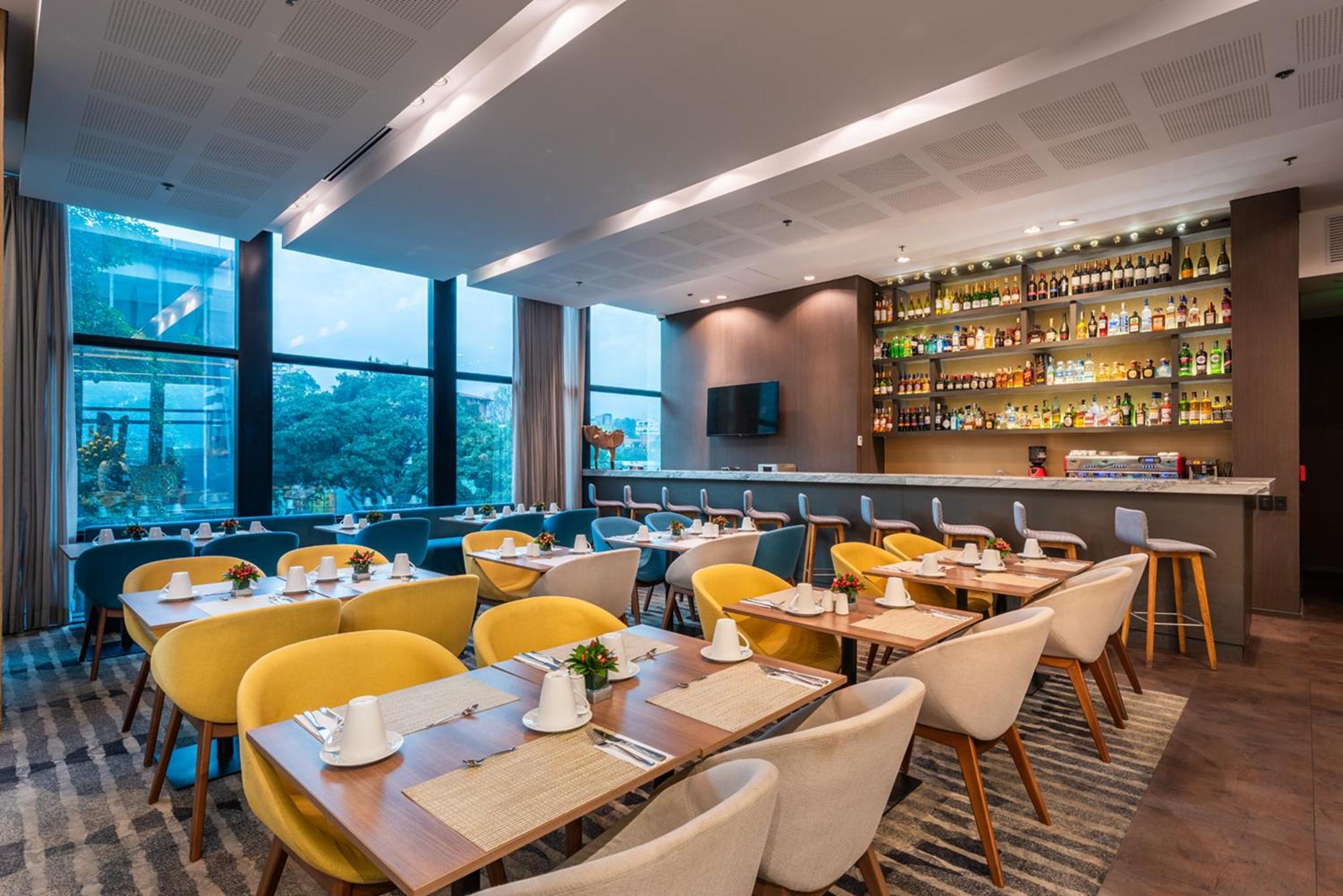 Estelar Square Hotel Medellin