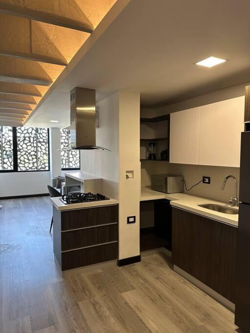102 Apto Poblado Apartamento