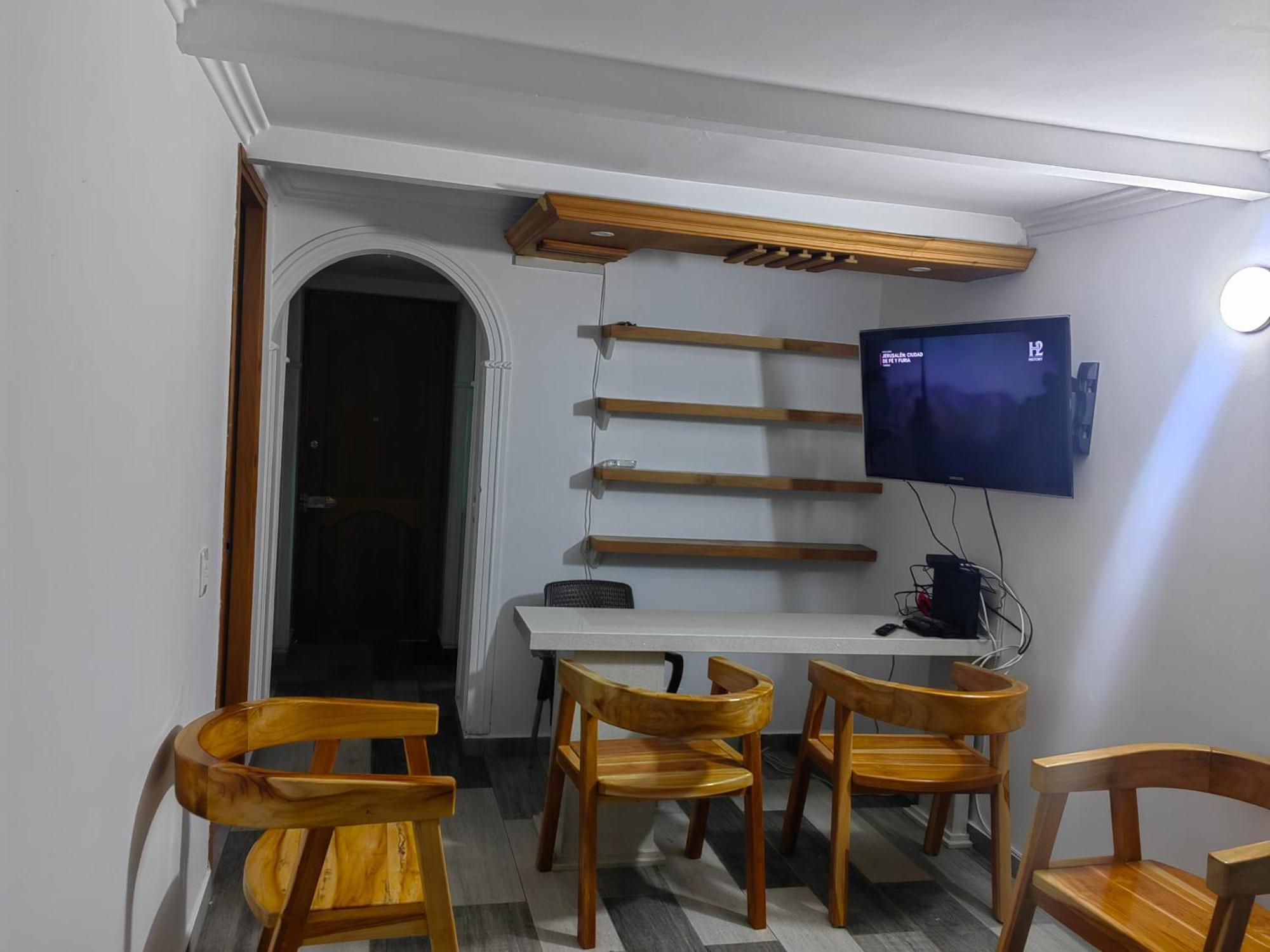 Cerca A La Estacion Hospital Medellín