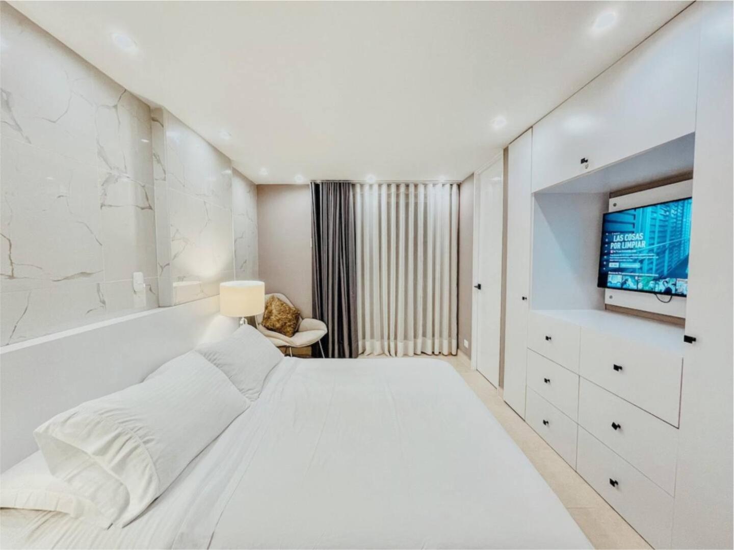 Ideal Location With Huge Terrace & Great View