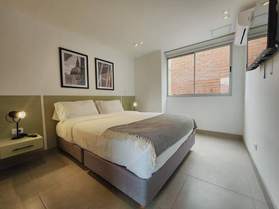 Penthouse In Heart Of Laureles Medellín