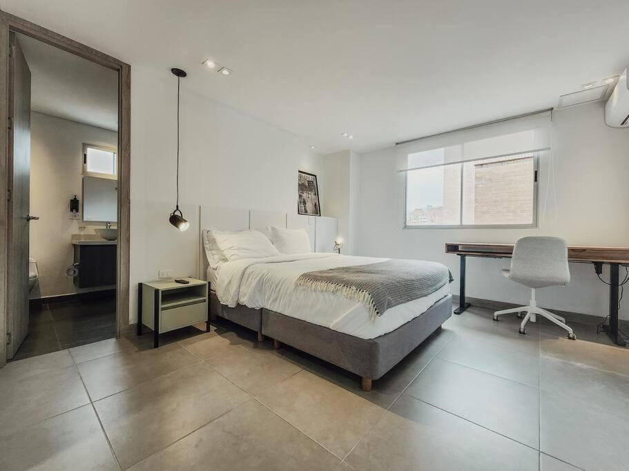 Penthouse In Heart Of Laureles Apartamento Medellín