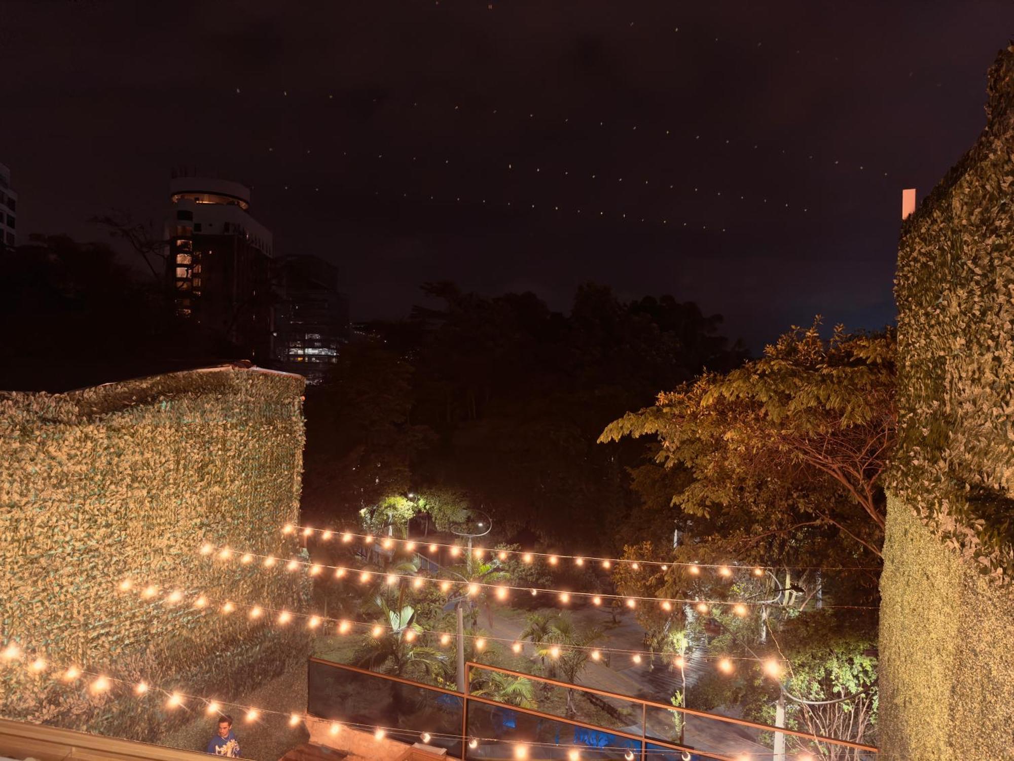 Mansion Parque Lleras Poblado