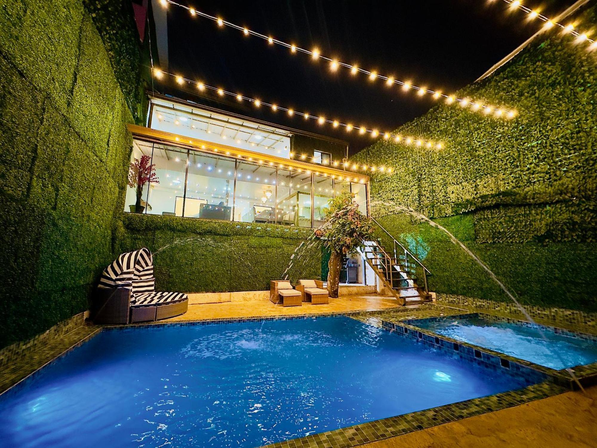 Mansion Parque Lleras Poblado