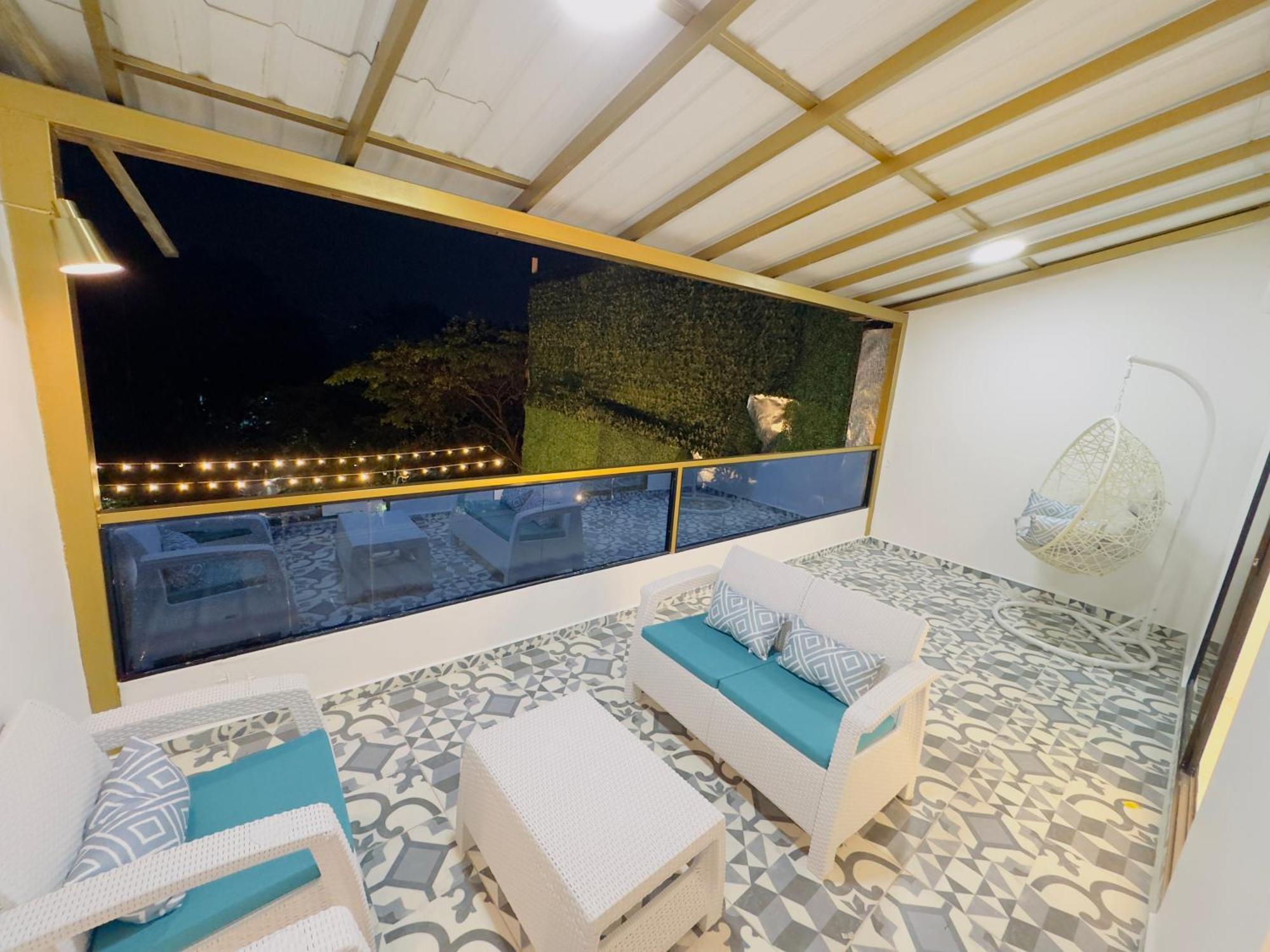 Mansion Parque Lleras Poblado Villa Medellín
