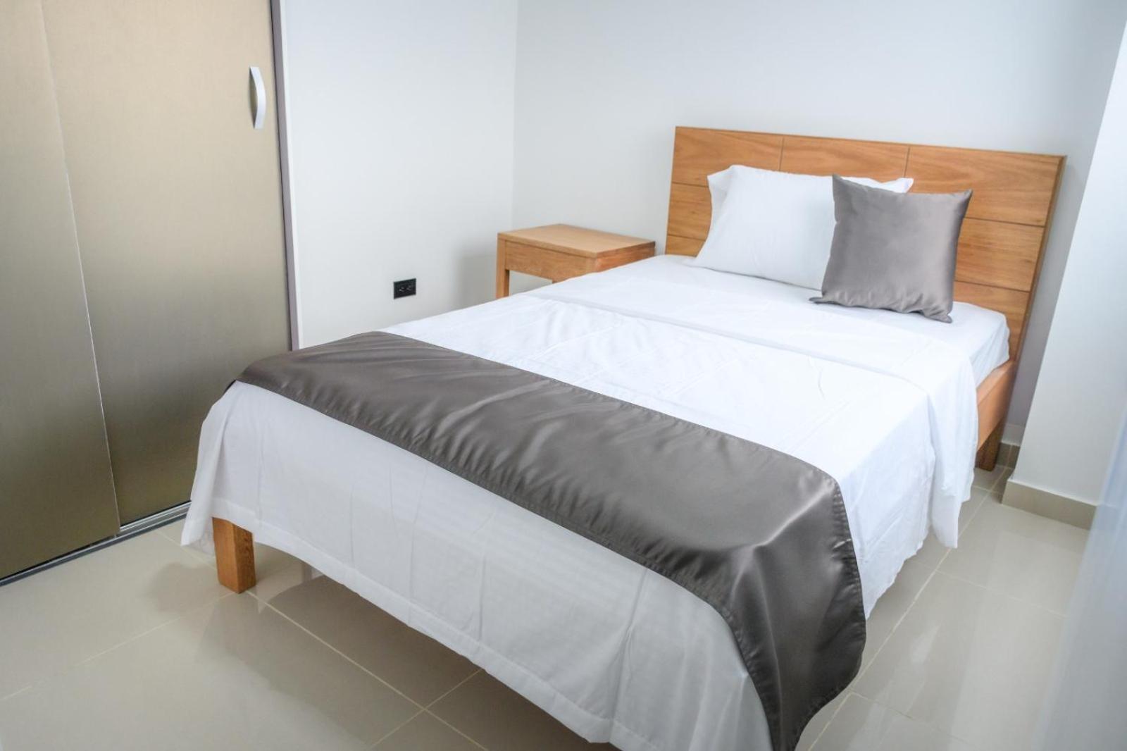 La Perla De Prado Apartamento Totalmente Nuevo * Medellín