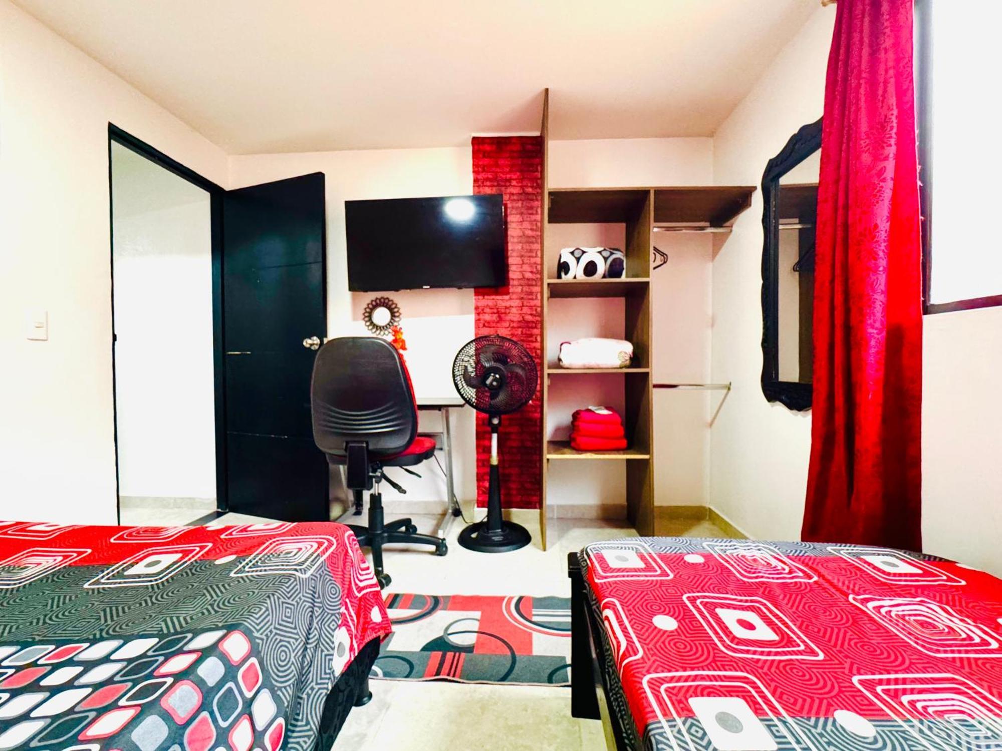 Apartamento !Increible Terraza Panoramica, Wifi 100Mb, Cocina & Lavadora! Edificio Victory Medellin