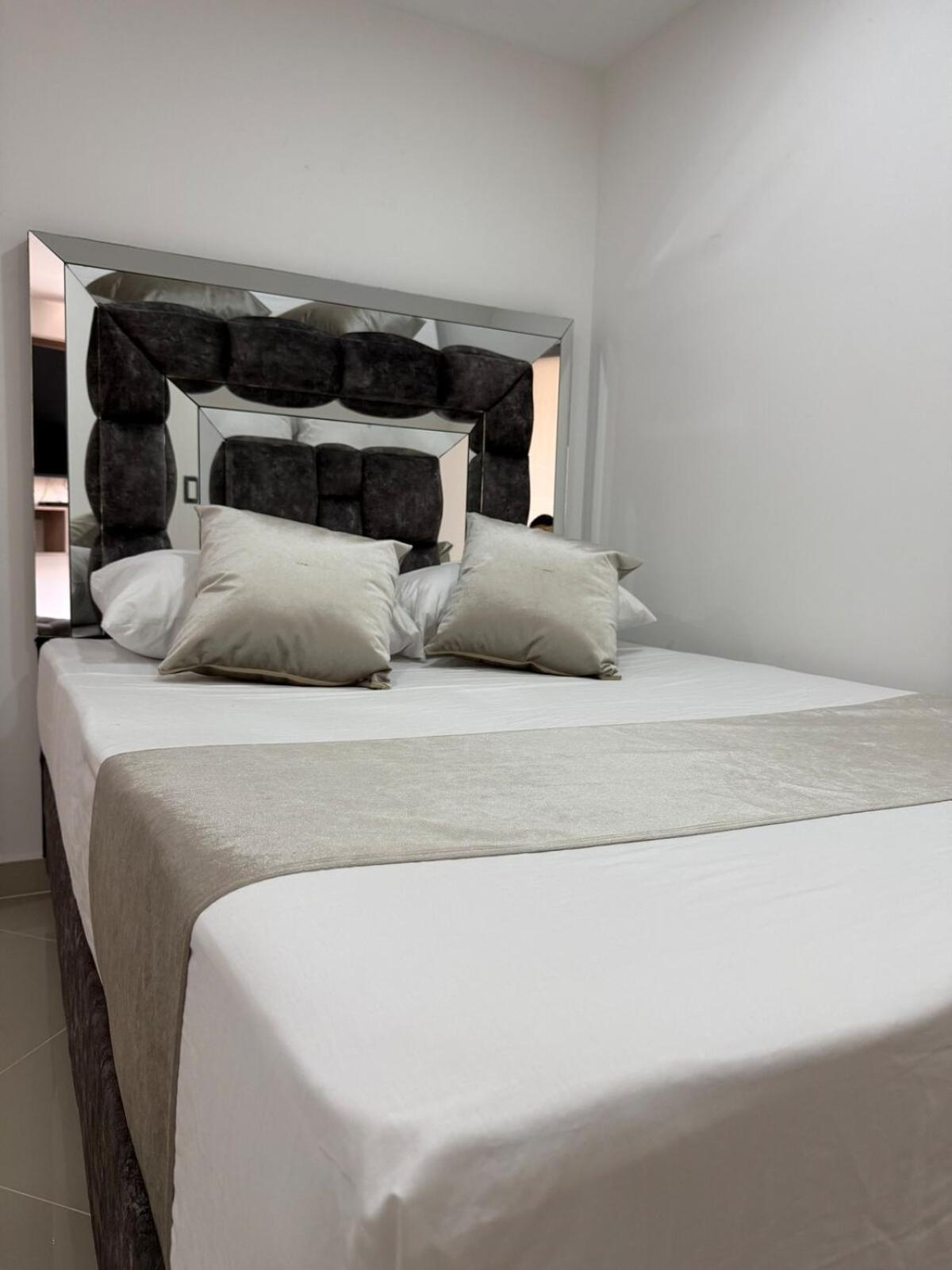 201new Perfect Location Close To Poblado *