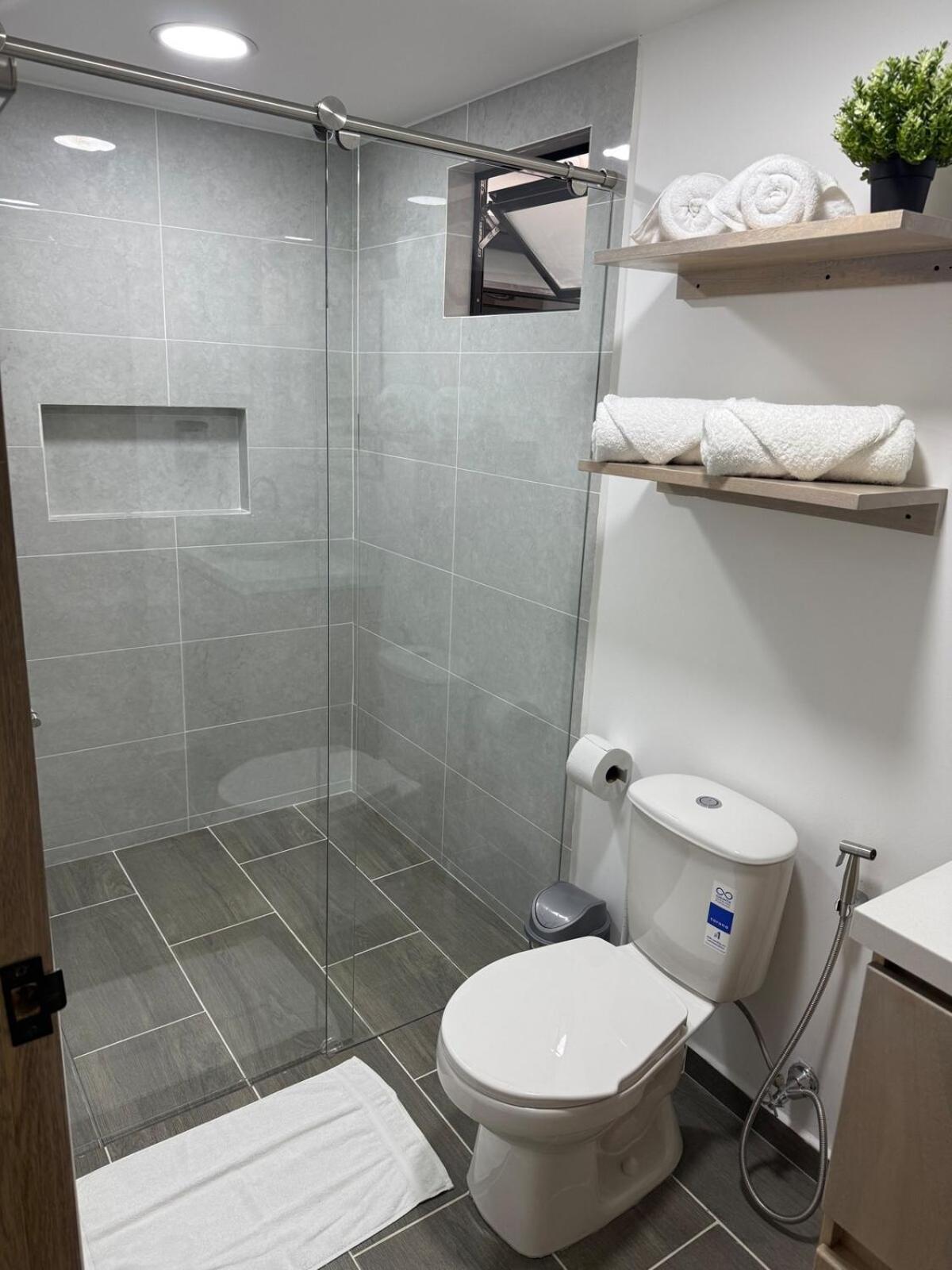 Apartamento 201new Perfect Location Close To Poblado Medellín