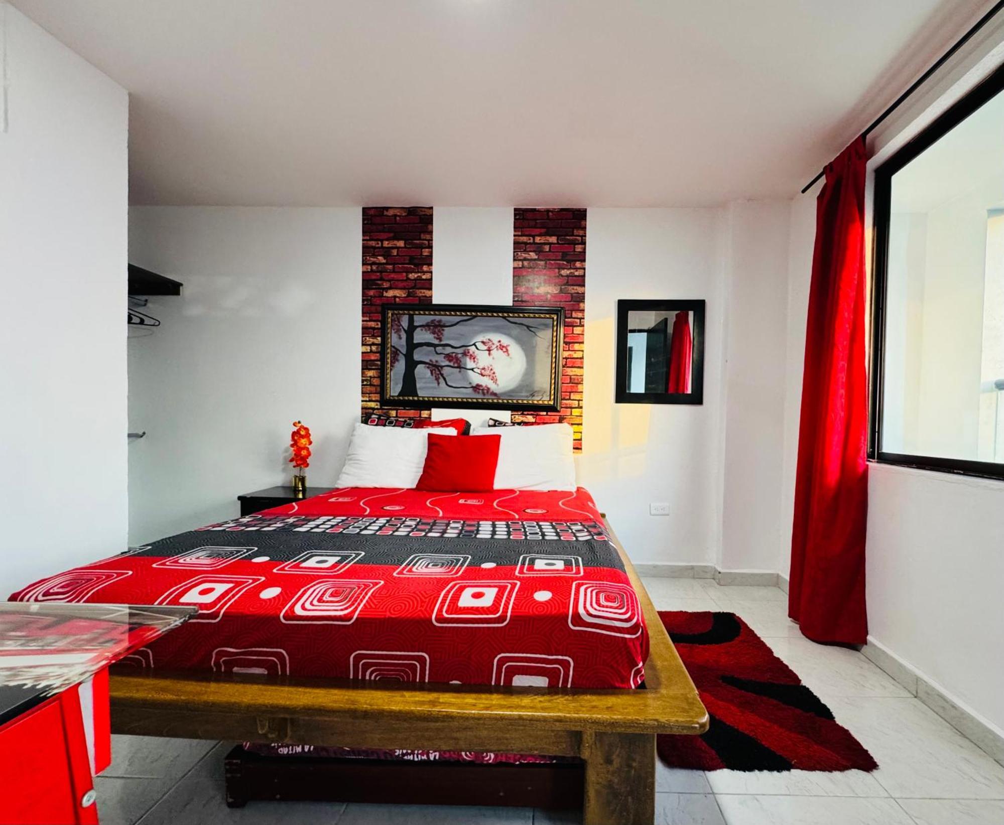 Apartamento !Increible Terraza Panoramica, Wifi 100Mb, Cocina & Lavadora! Edificio Victory Medellin Medellín