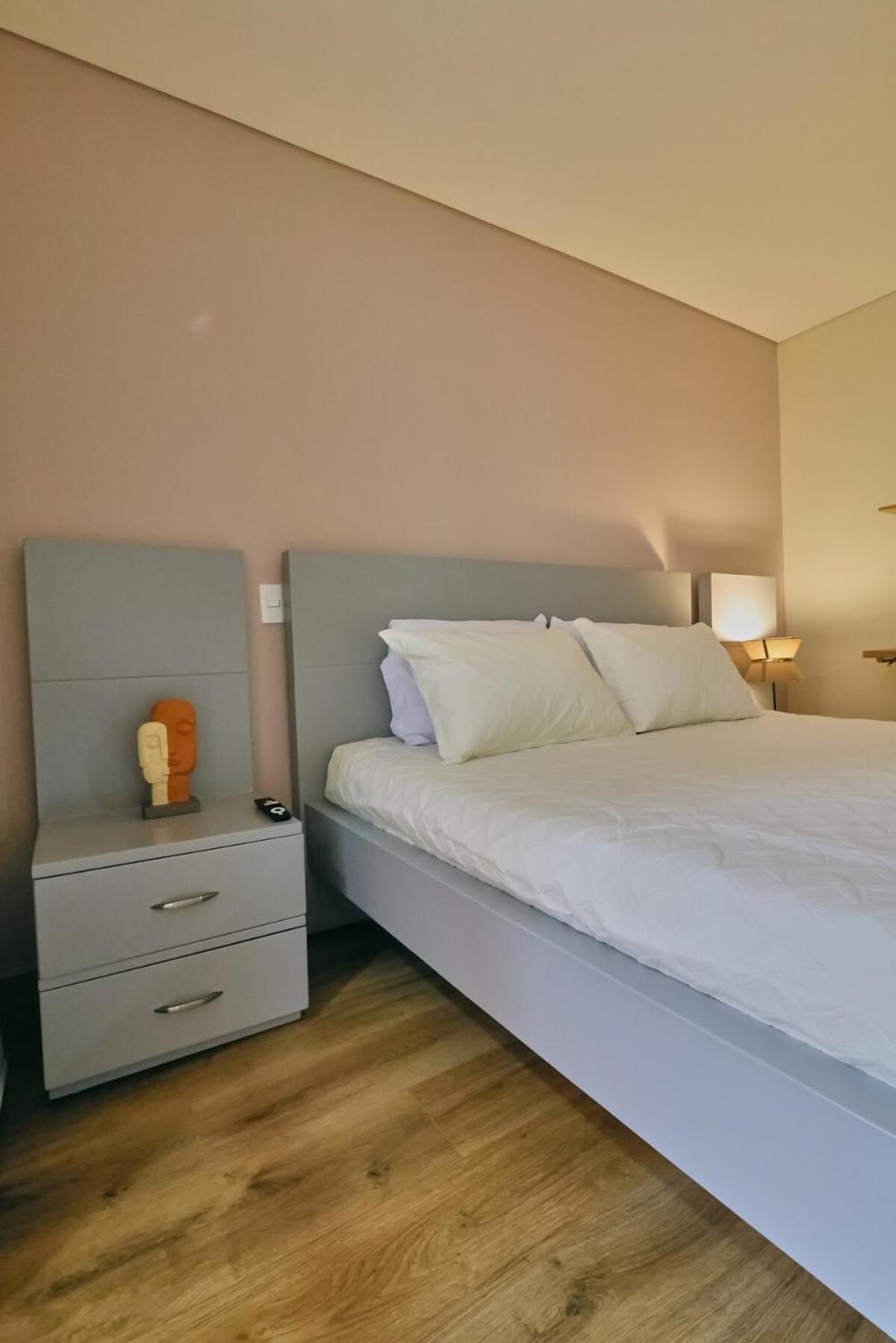 Apartment Modern Skyline -wifi, Gym, 24hr Security