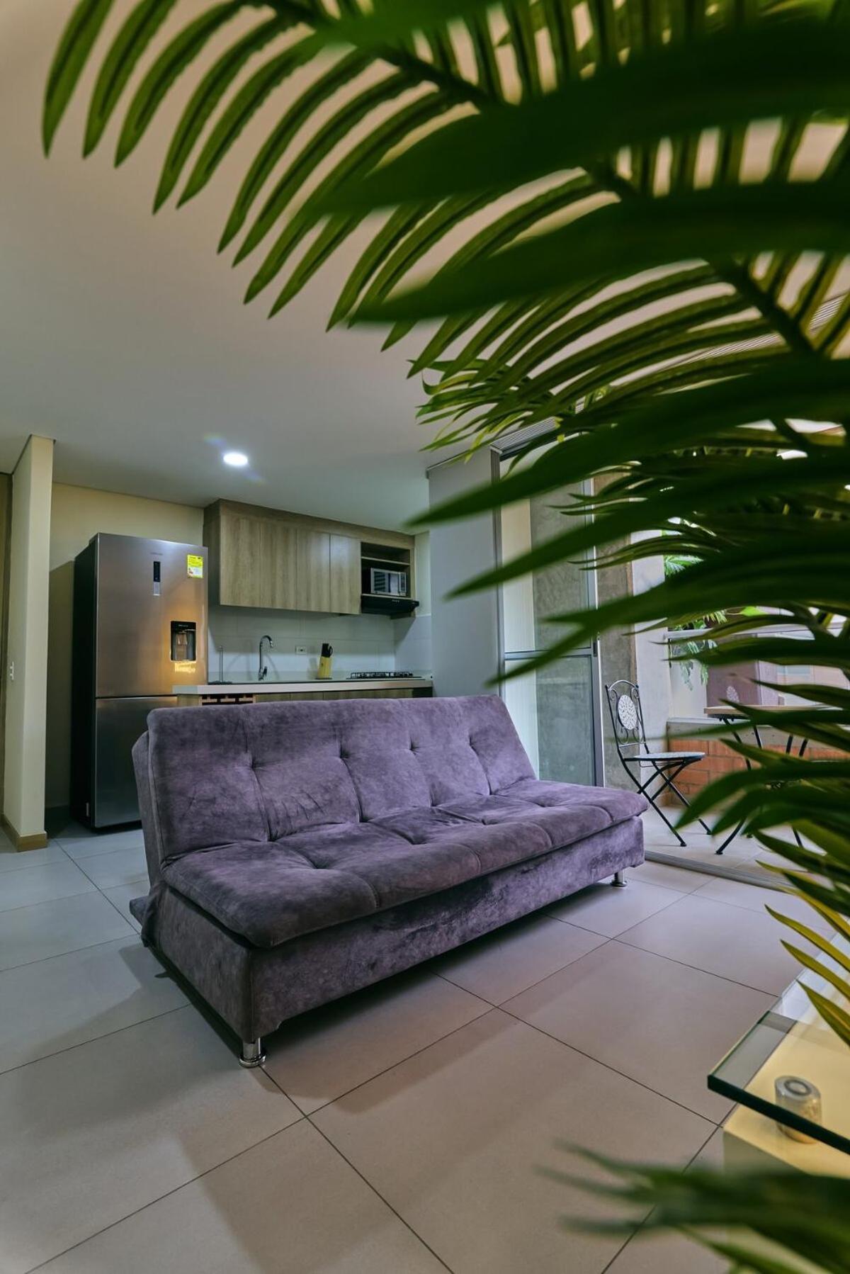 Modern Skyline -wifi, Gym, 24hr Security Apartment *