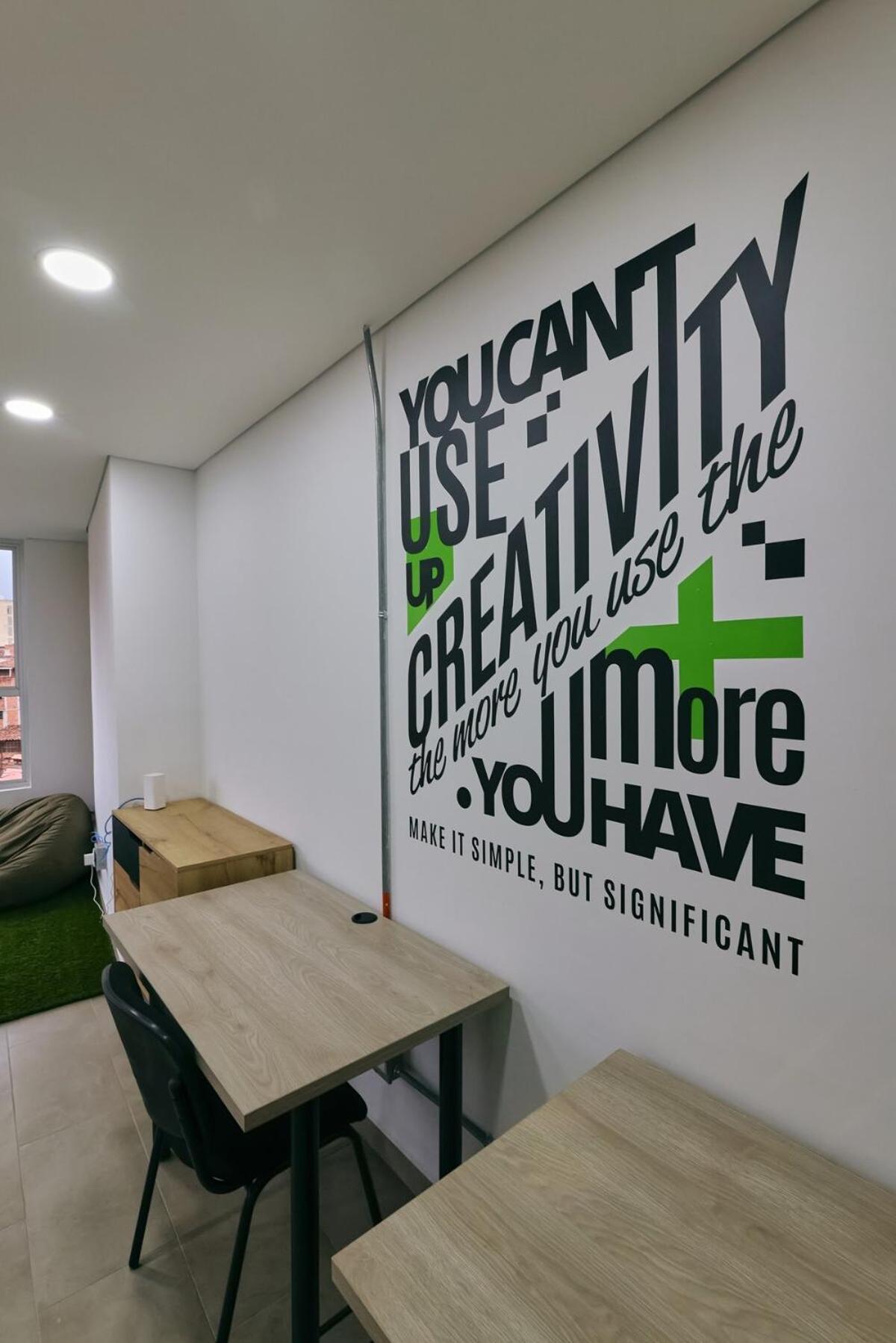 Apartment Modern Skyline -wifi, Gym, 24hr Security Medellin