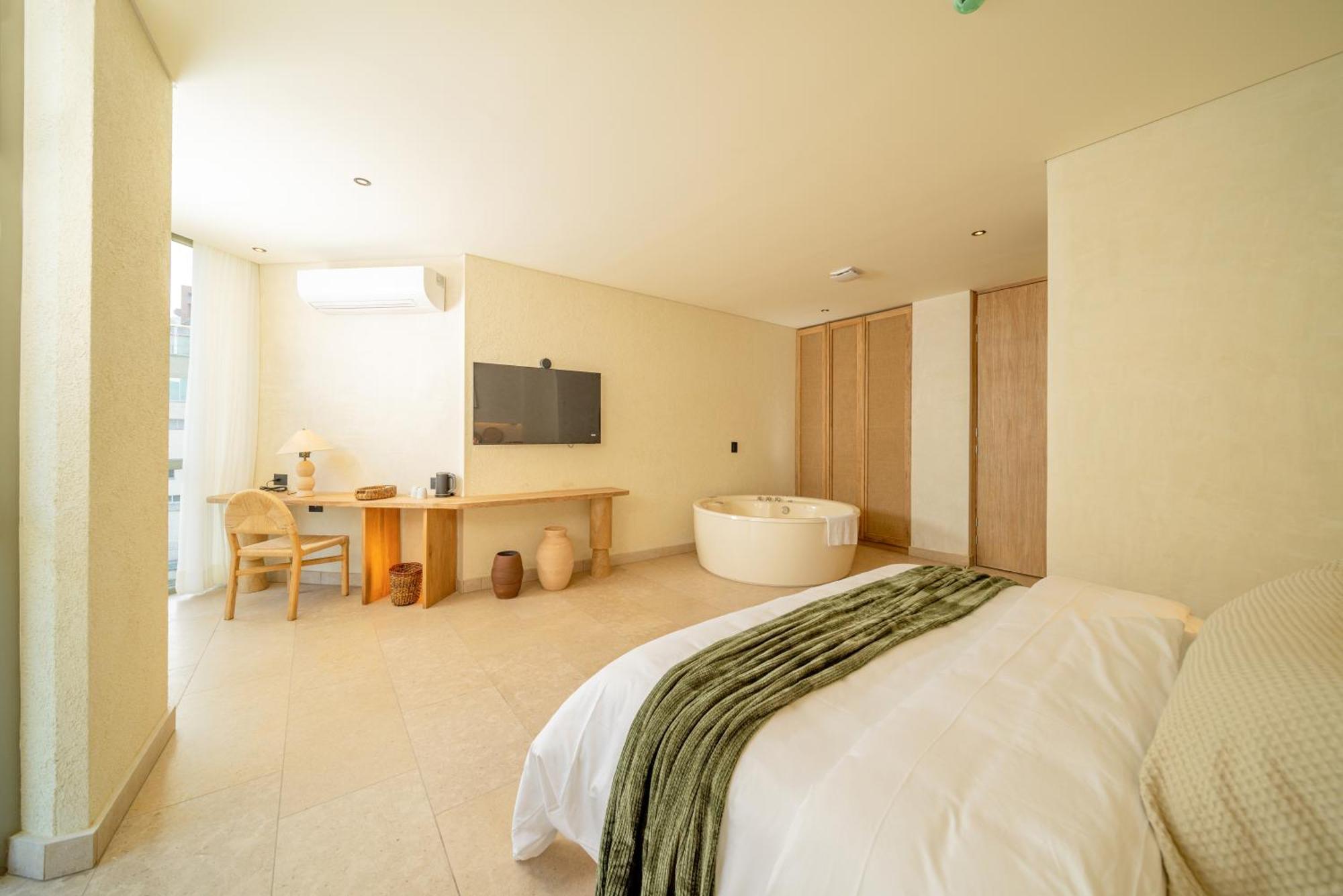 Hotel Moabi