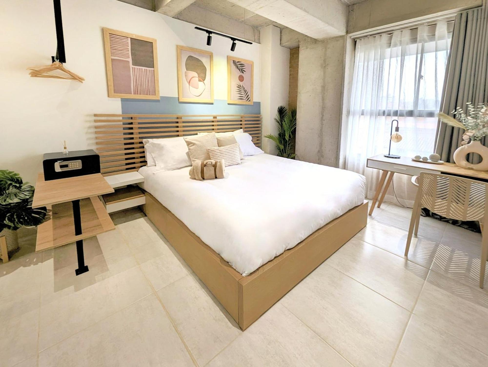 30 Living 4* Medellín