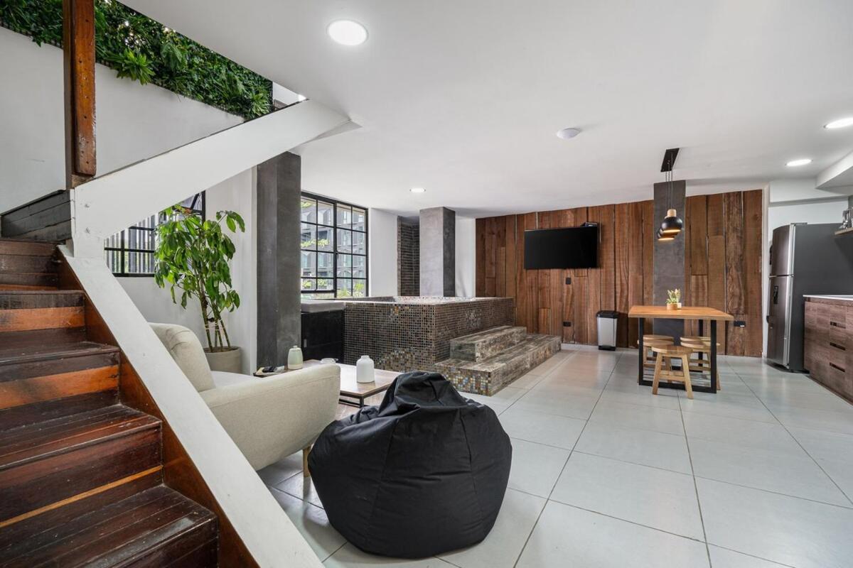 Nowa Arya Ph - Huge Hot Tub & Ac Steps From Lleras Park * Medellín