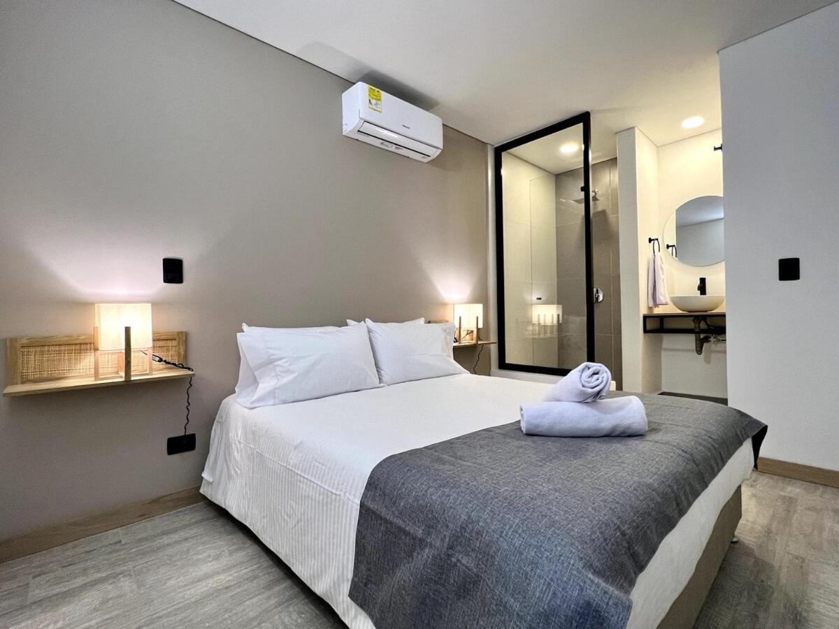 Nowa Bali House - Ac & Heated Pool In Provenza Apartamento *