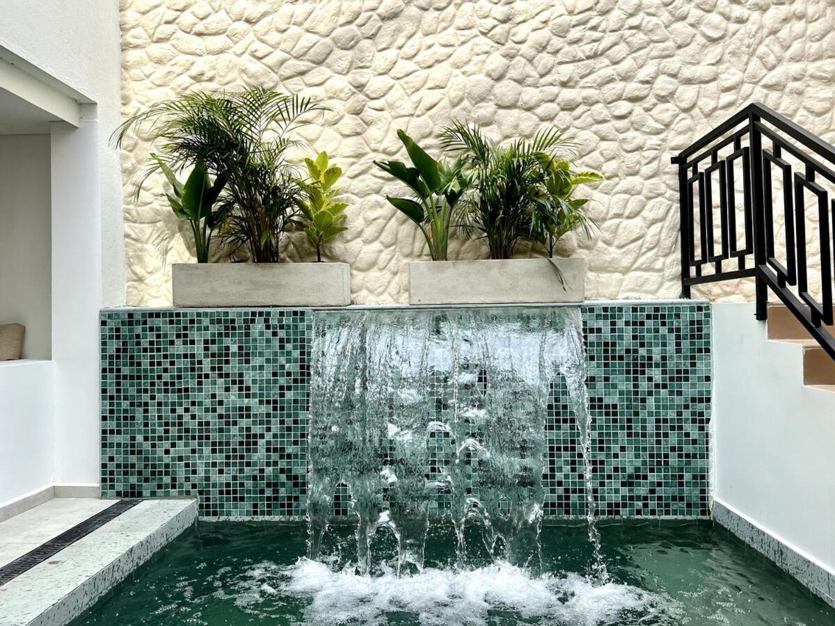 Nowa Bali House - Ac & Heated Pool In Provenza *