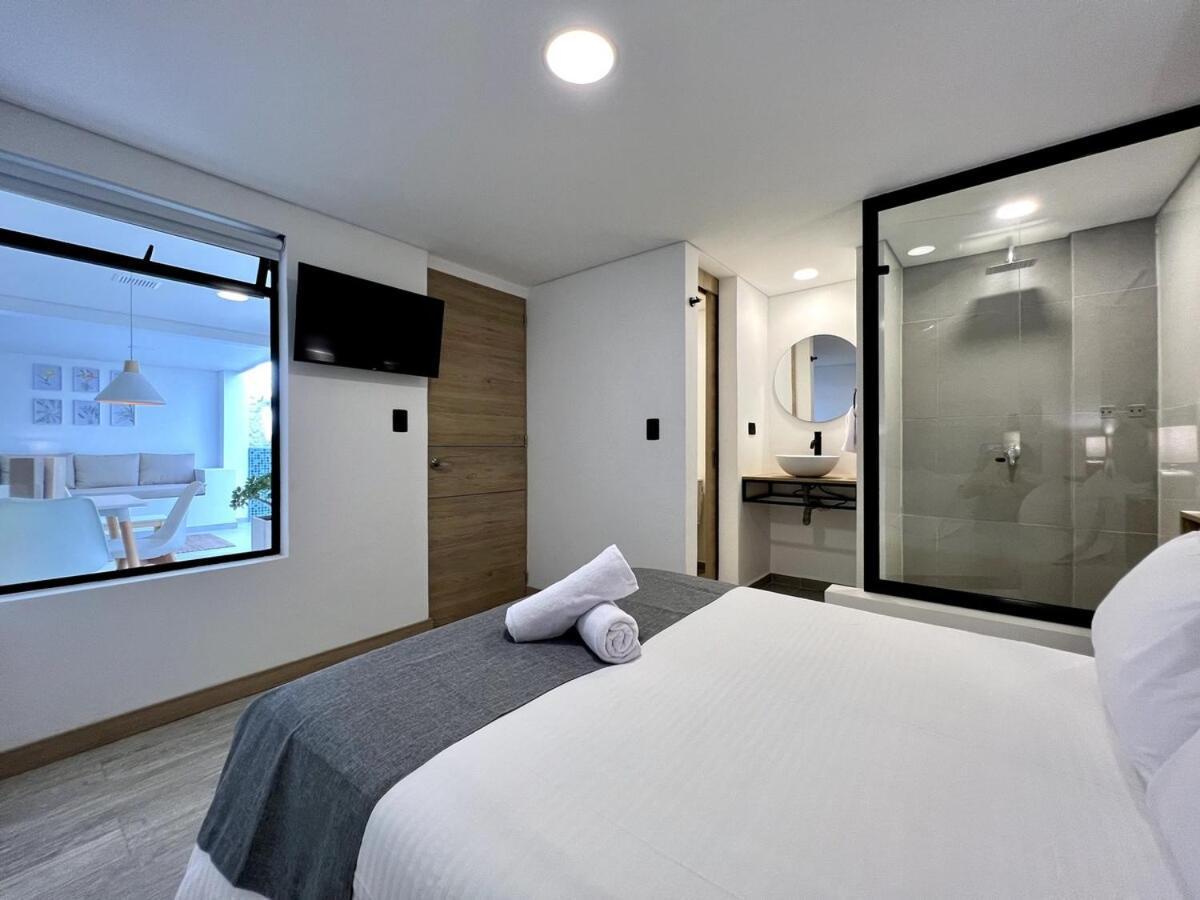Apartamento Nowa Bali House - Ac & Heated Pool In Provenza *