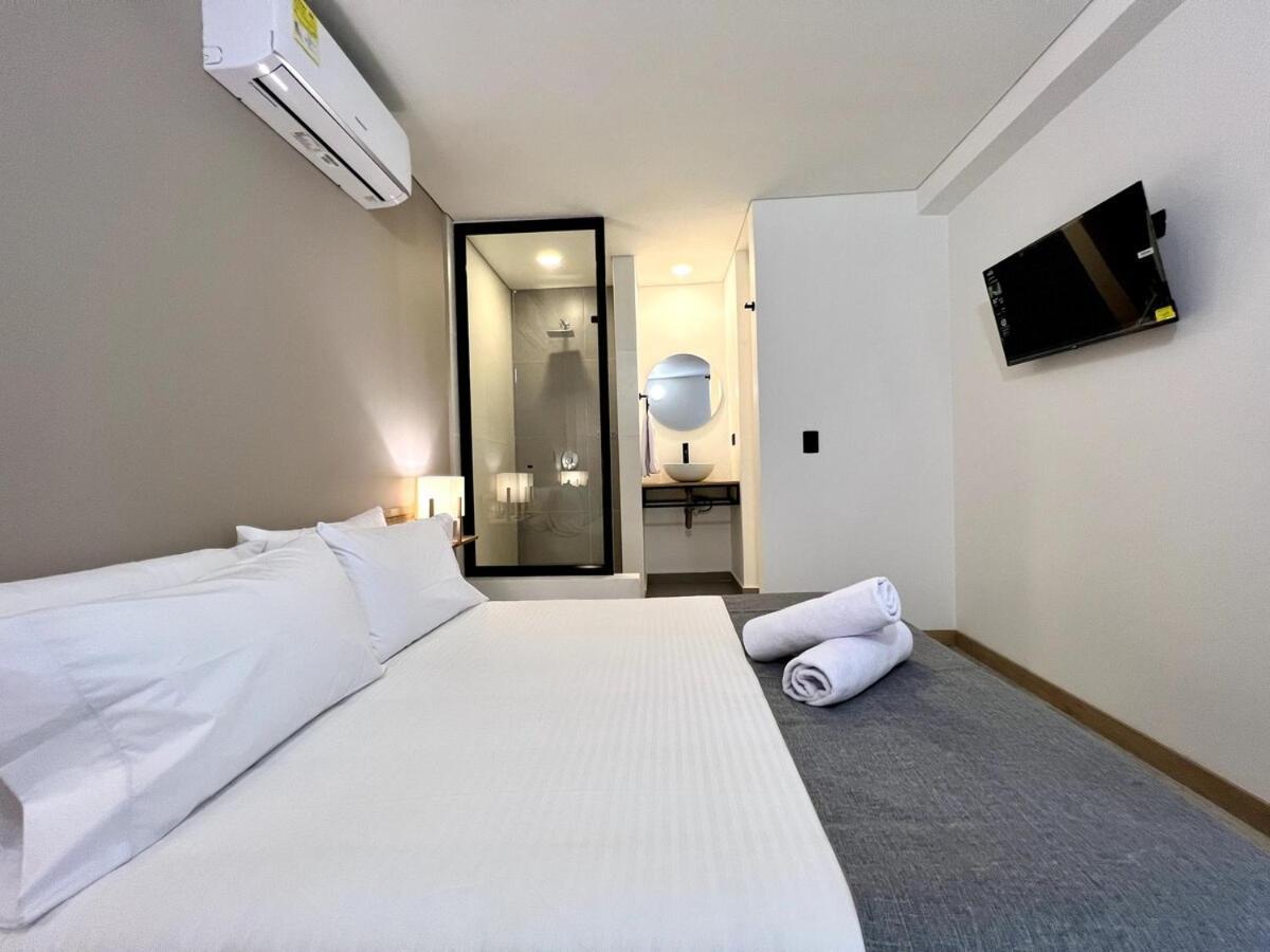 Apartamento Nowa Bali House - Ac & Heated Pool In Provenza