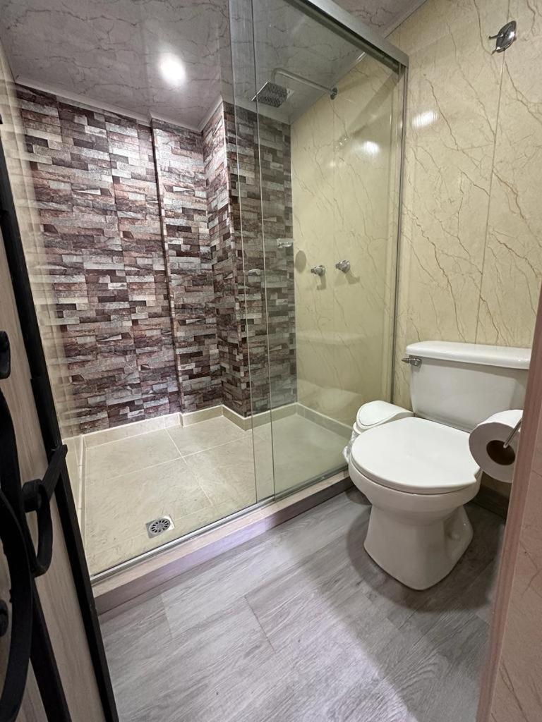Lares 70 Laureles 3* Medellín