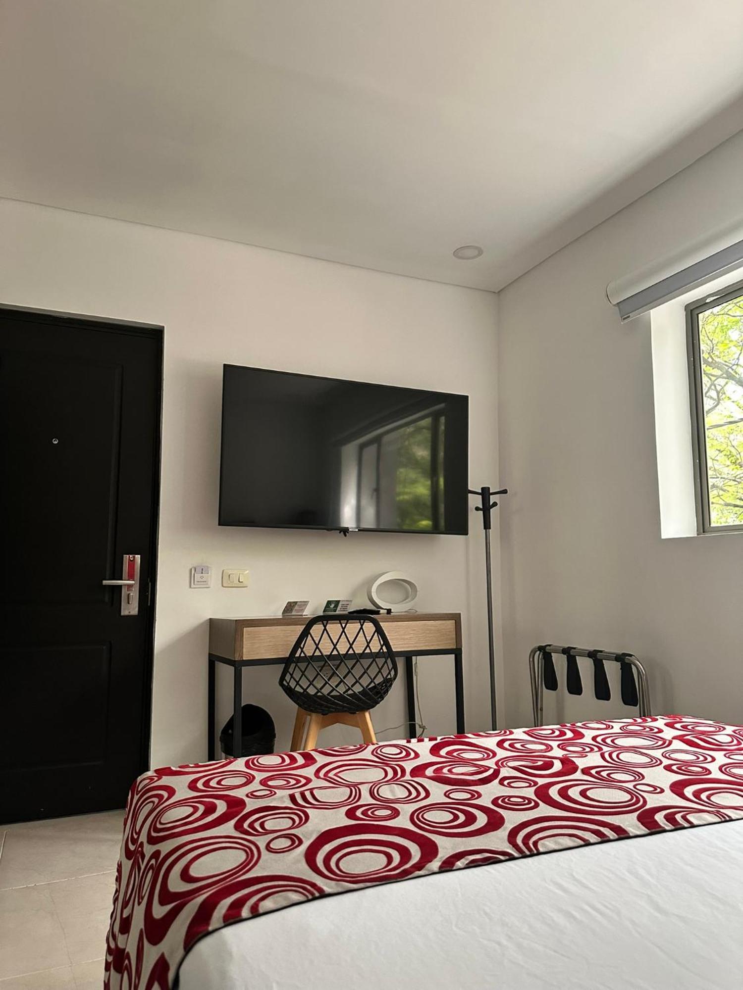 Hotel Merlott Lleras