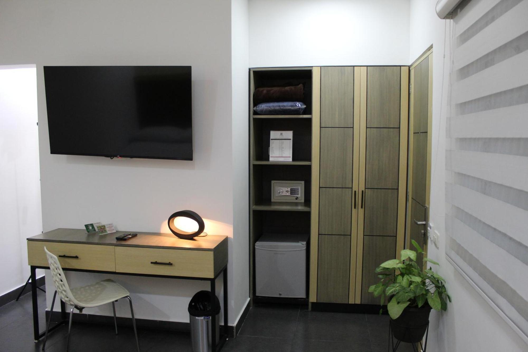 Hotel Merlott Lleras 3*