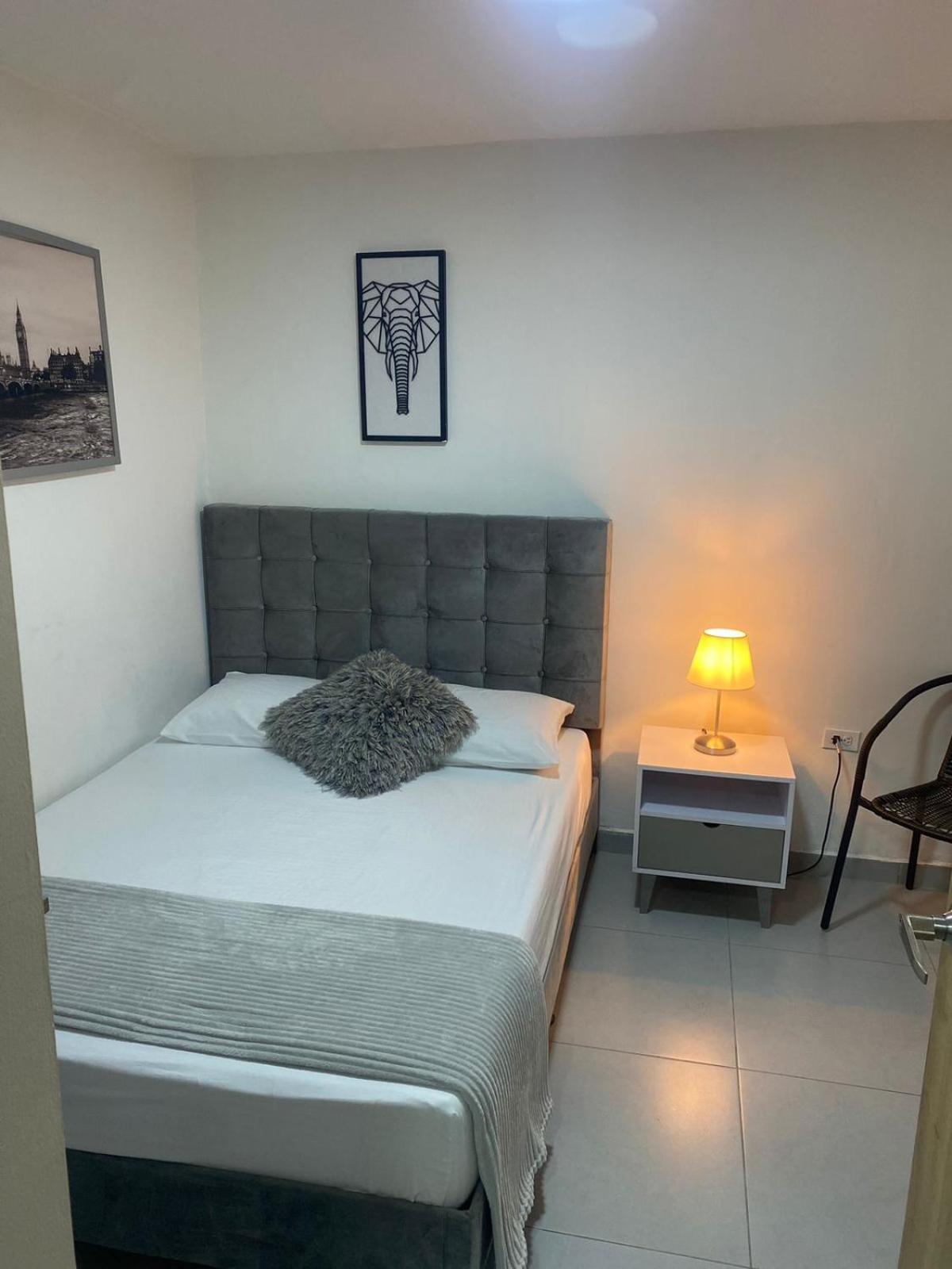 Boutique San Joaquin Plaza Hotel *