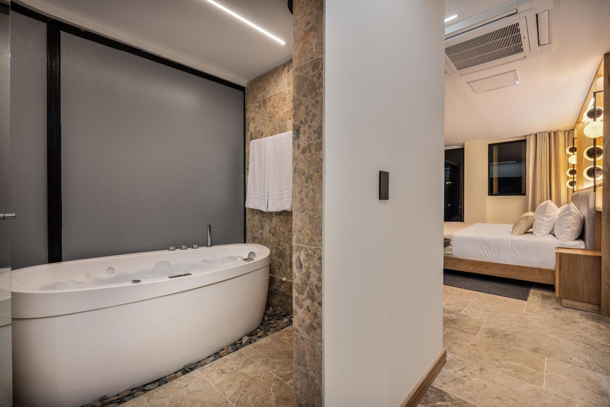 Lin Boutique By Housy Host