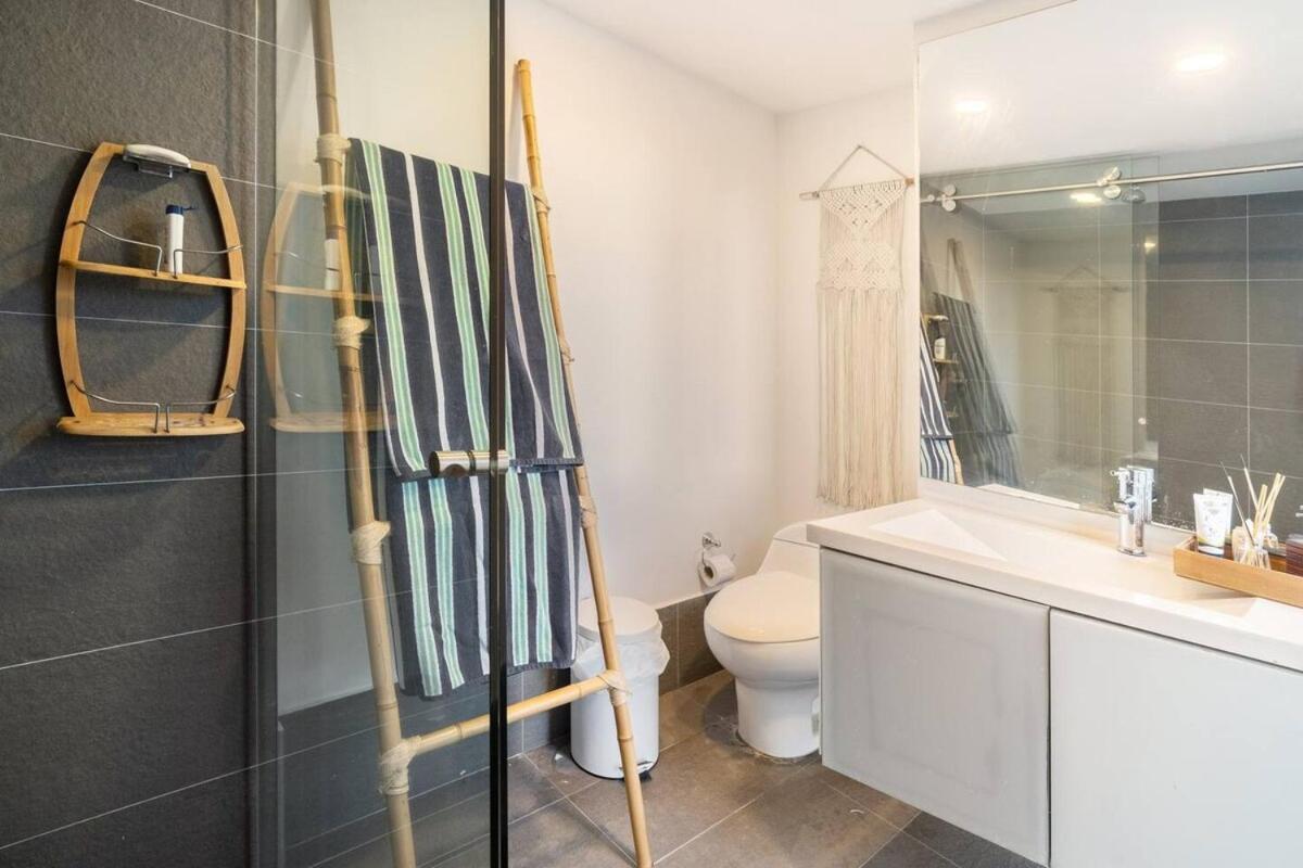 Amazing Ph In Poblado 5bd & Heated Pool! Apartamento