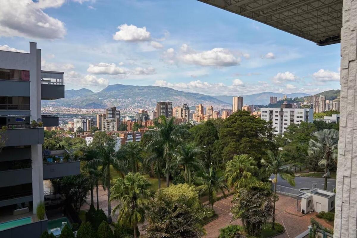 Apartamento Amazing Ph In Poblado 5bd & Heated Pool! *