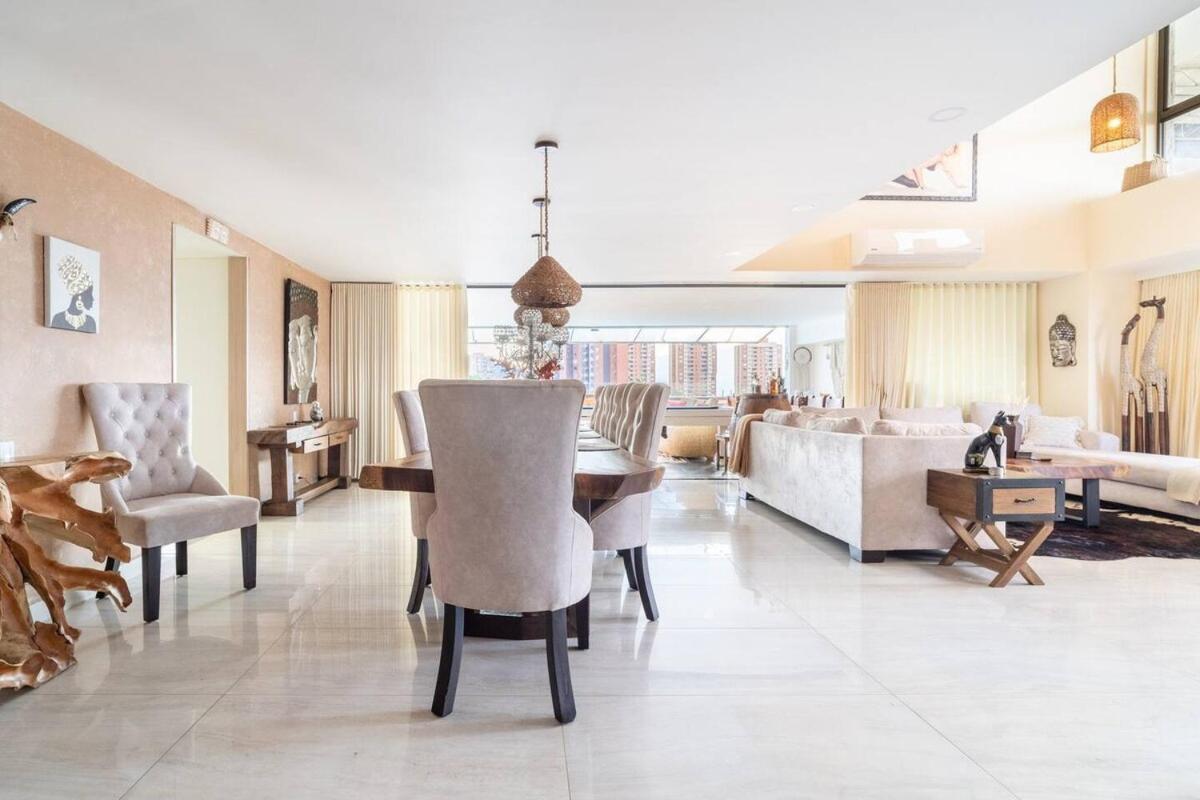 Amazing Ph In Poblado 5bd & Heated Pool! Apartamento