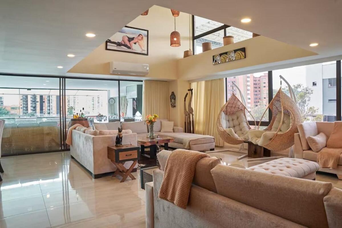 Amazing Ph In Poblado 5bd & Heated Pool! Apartamento *