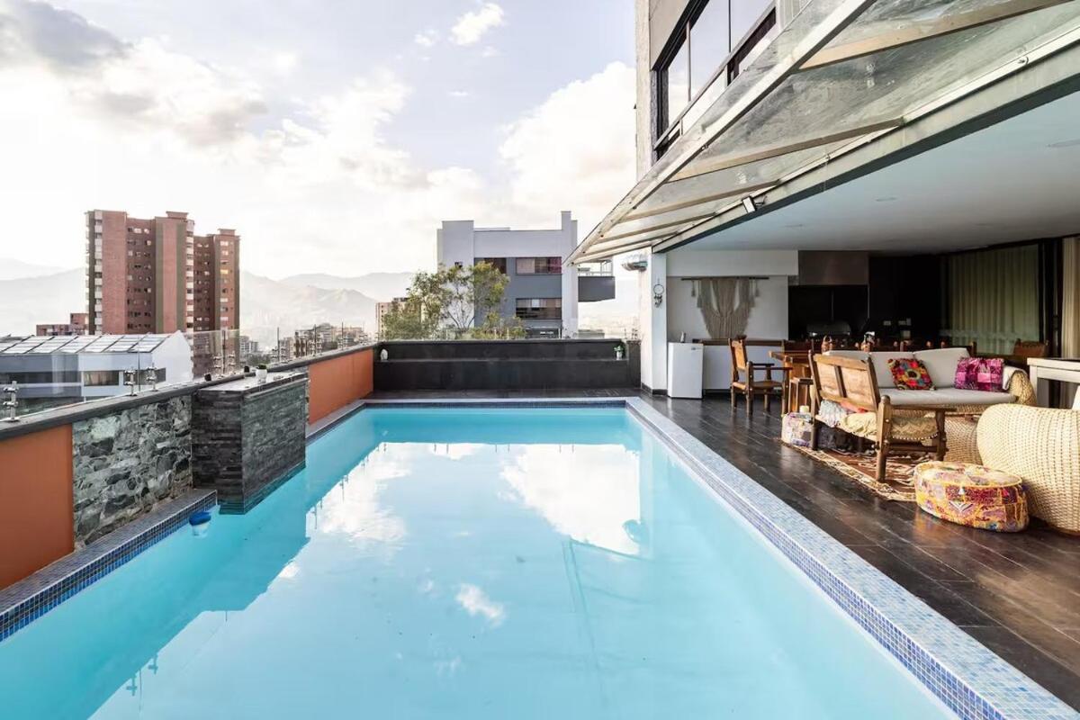 Apartamento Amazing Ph In Poblado 5bd & Heated Pool! *