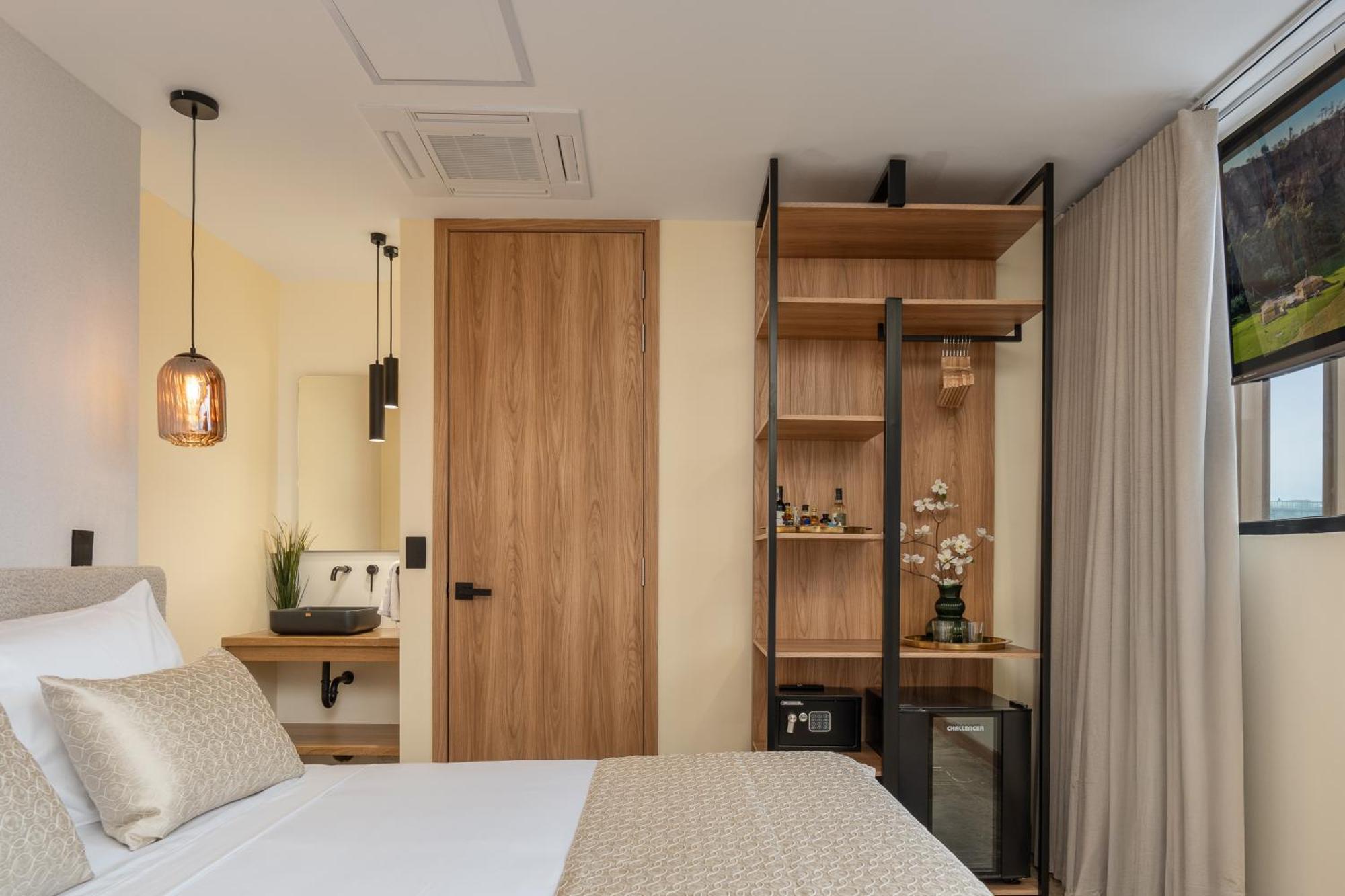 Lin Boutique By Housy Host