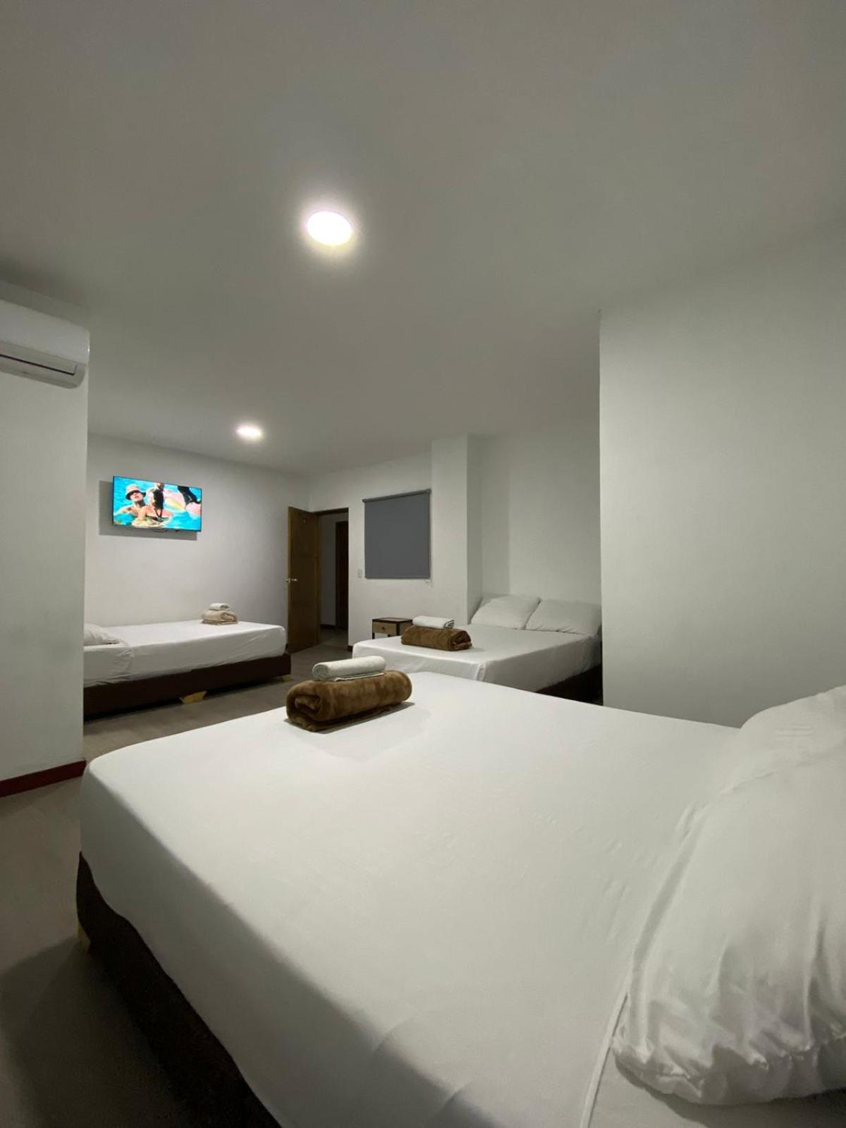Hotel Gallery By 70 4*