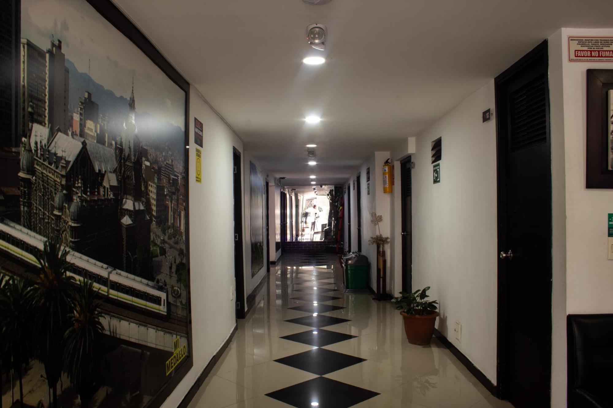 Hotel Laureles De Aburra