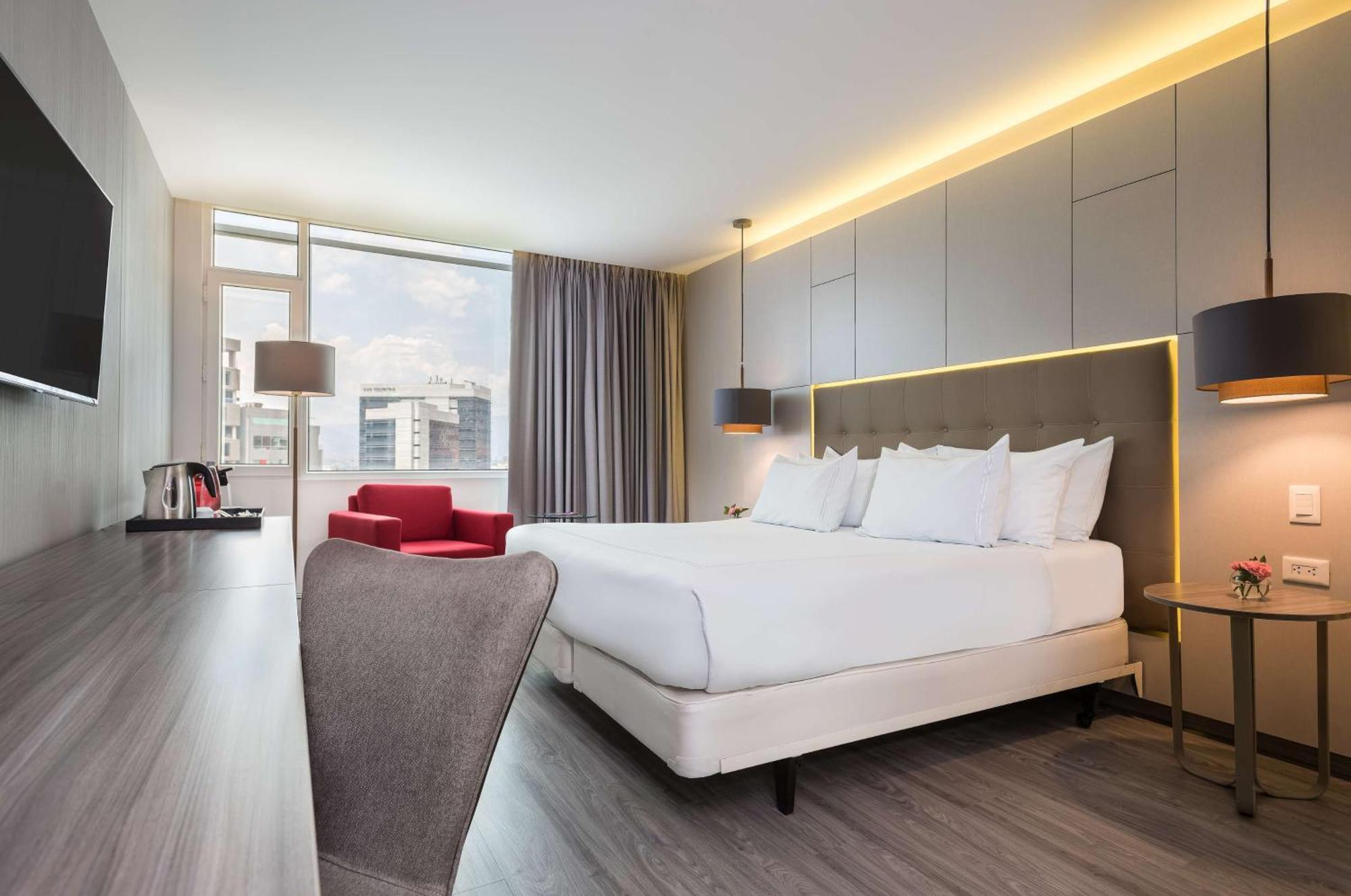Nh Collection Royal Hotel Medellín