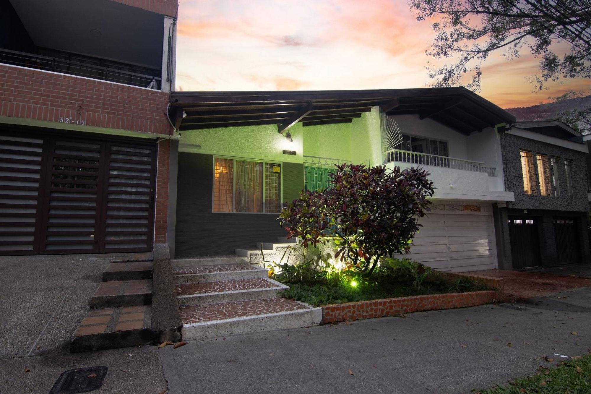 Сasa de vacaciones Chill-out | Jacuzzi Todo El Ano | Unicentro 5 Minu Medellín