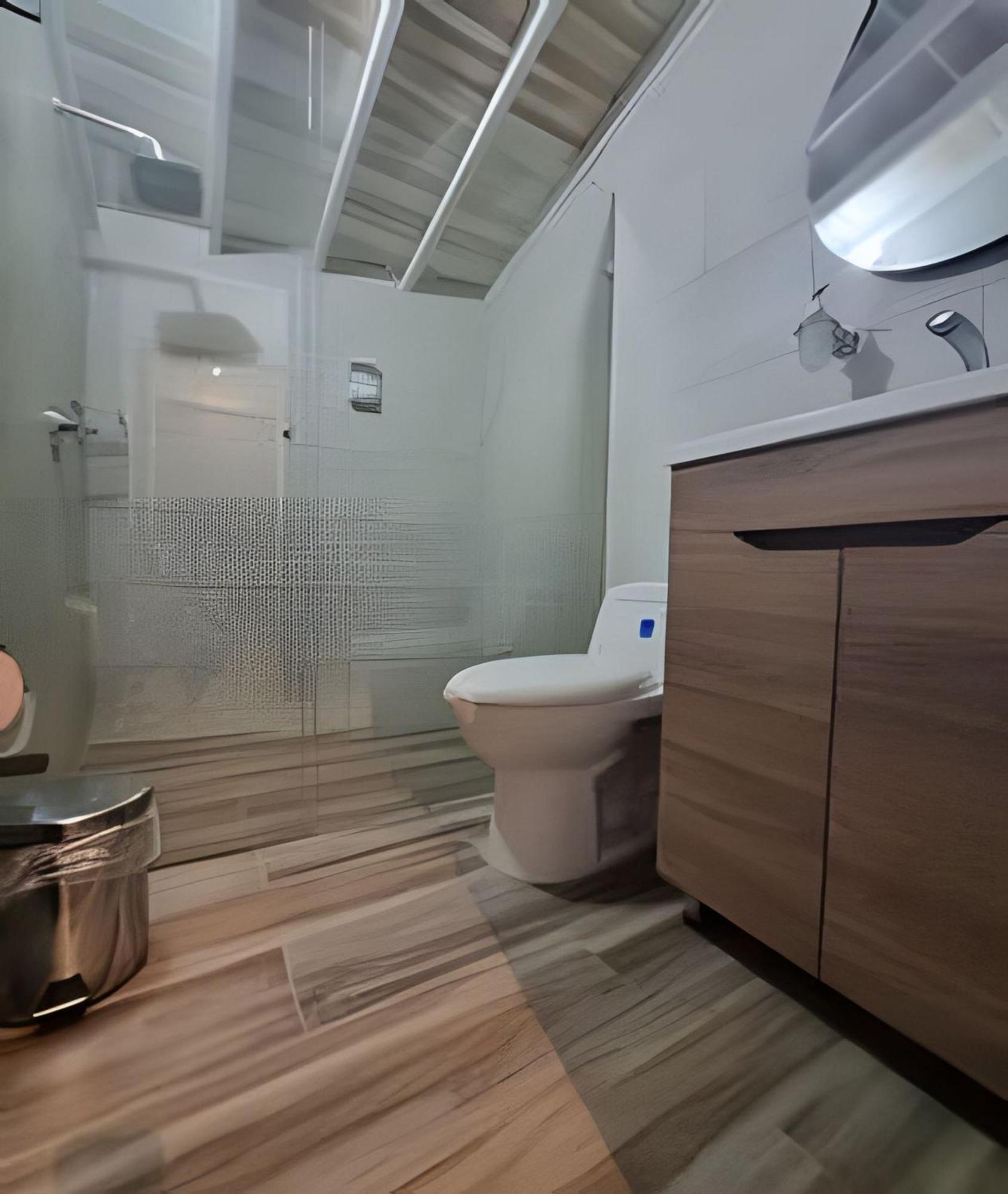 Urban Host En La 70 Apartamento *
