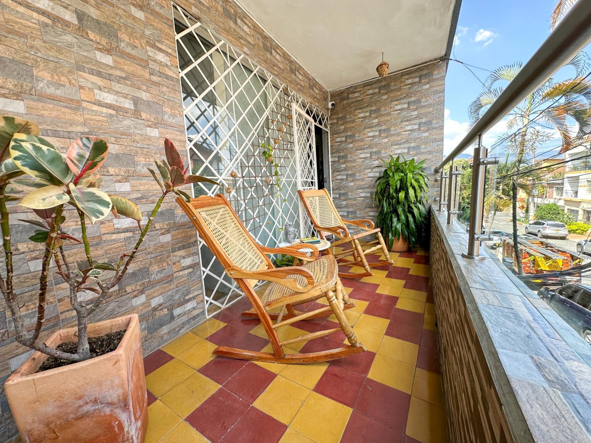 Casa Encanto, - Habitaciones, Laureles-america Pensión
