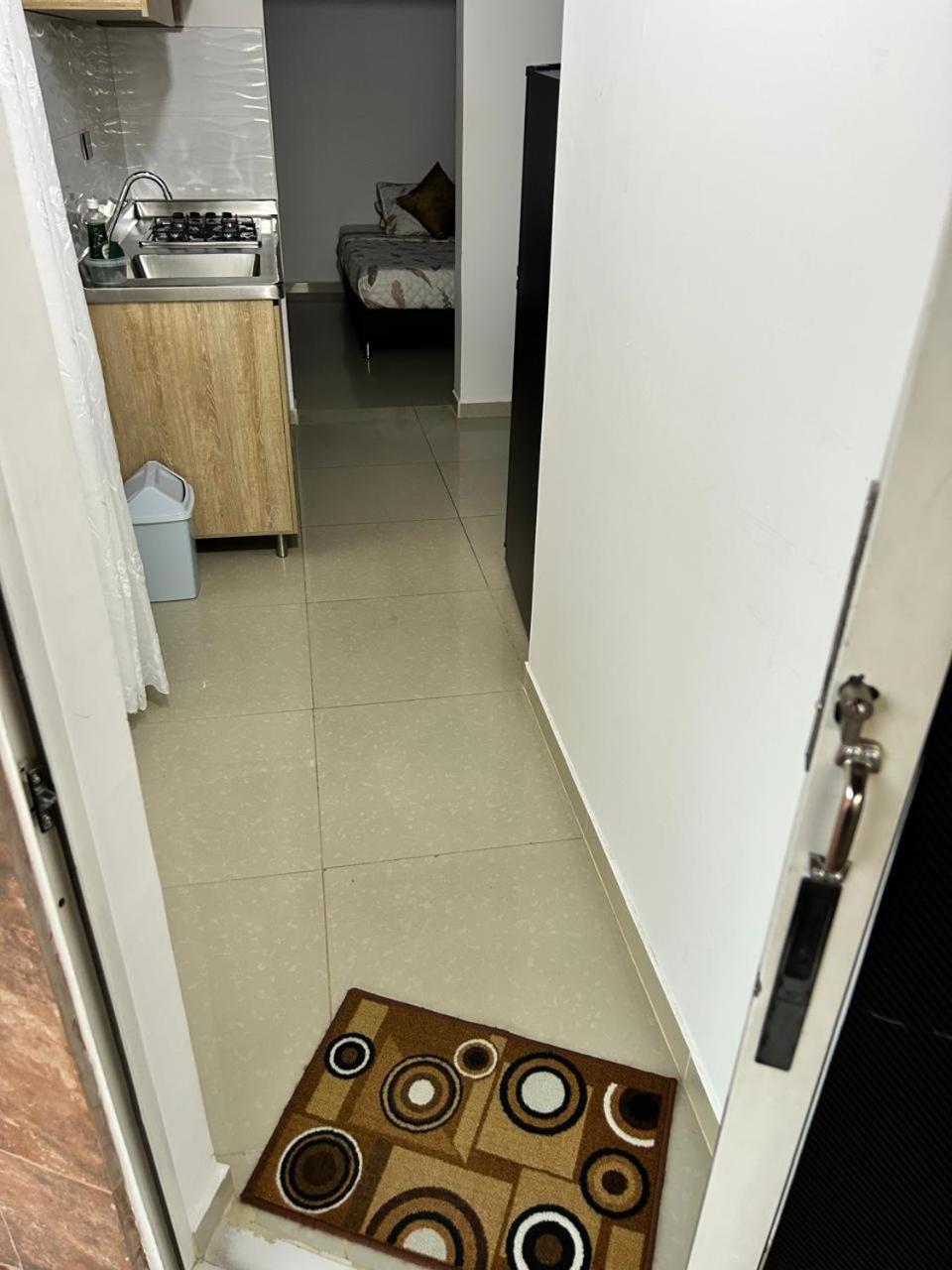 Lesus Hotel *