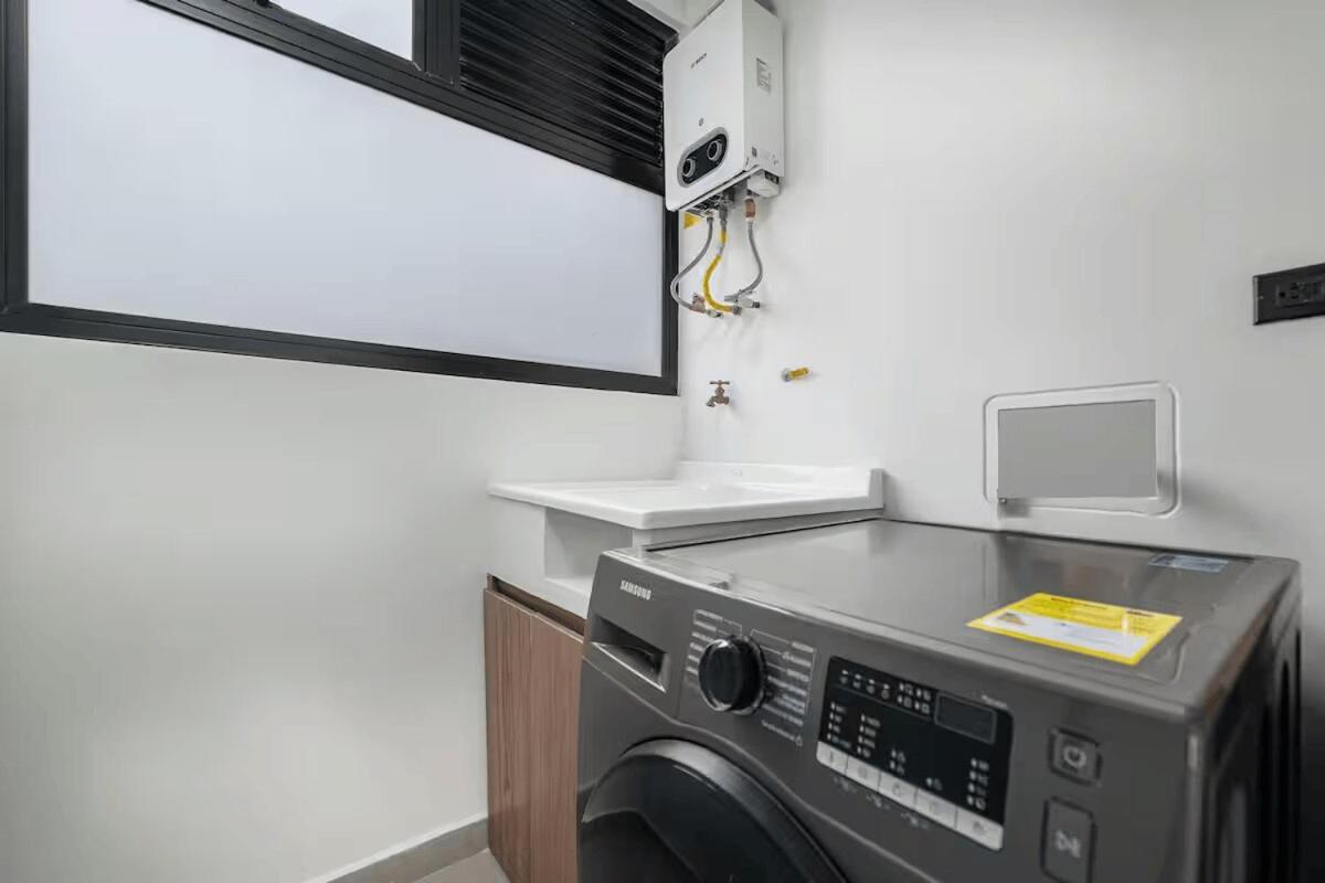 Poblado With King Bed And Free Parking 216
