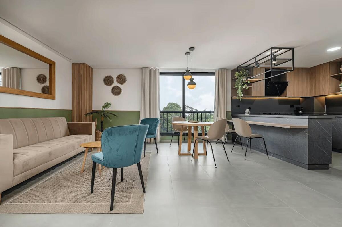 Apartamento Poblado With King Bed And Free Parking 216 Medellín