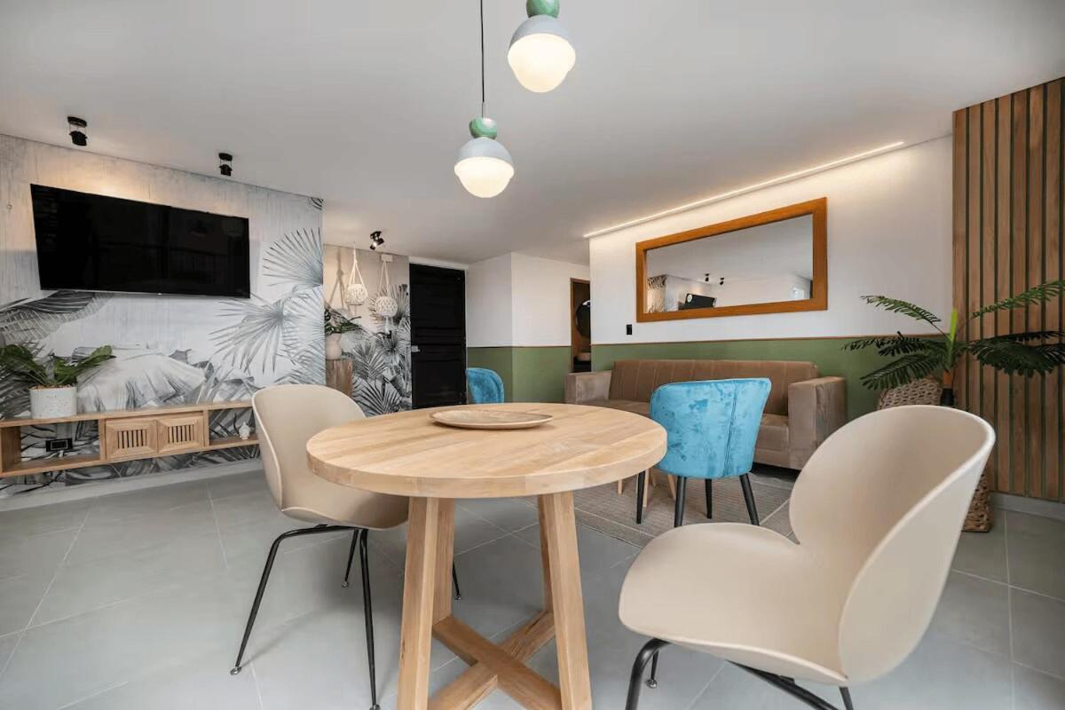 Apartamento Poblado With King Bed And Free Parking 216 *