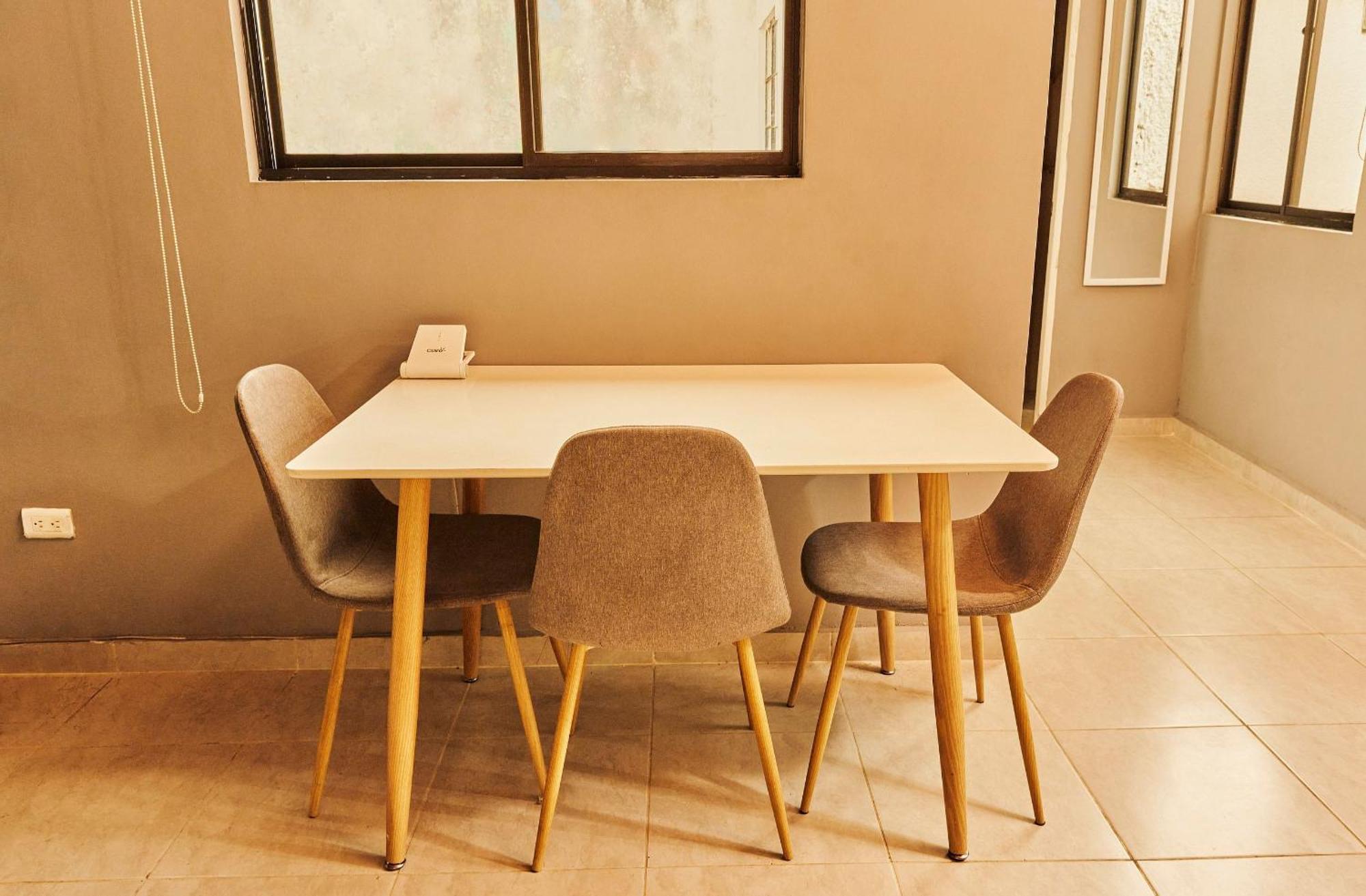 Apartamento En Zona Rosa De Laureles Medellín